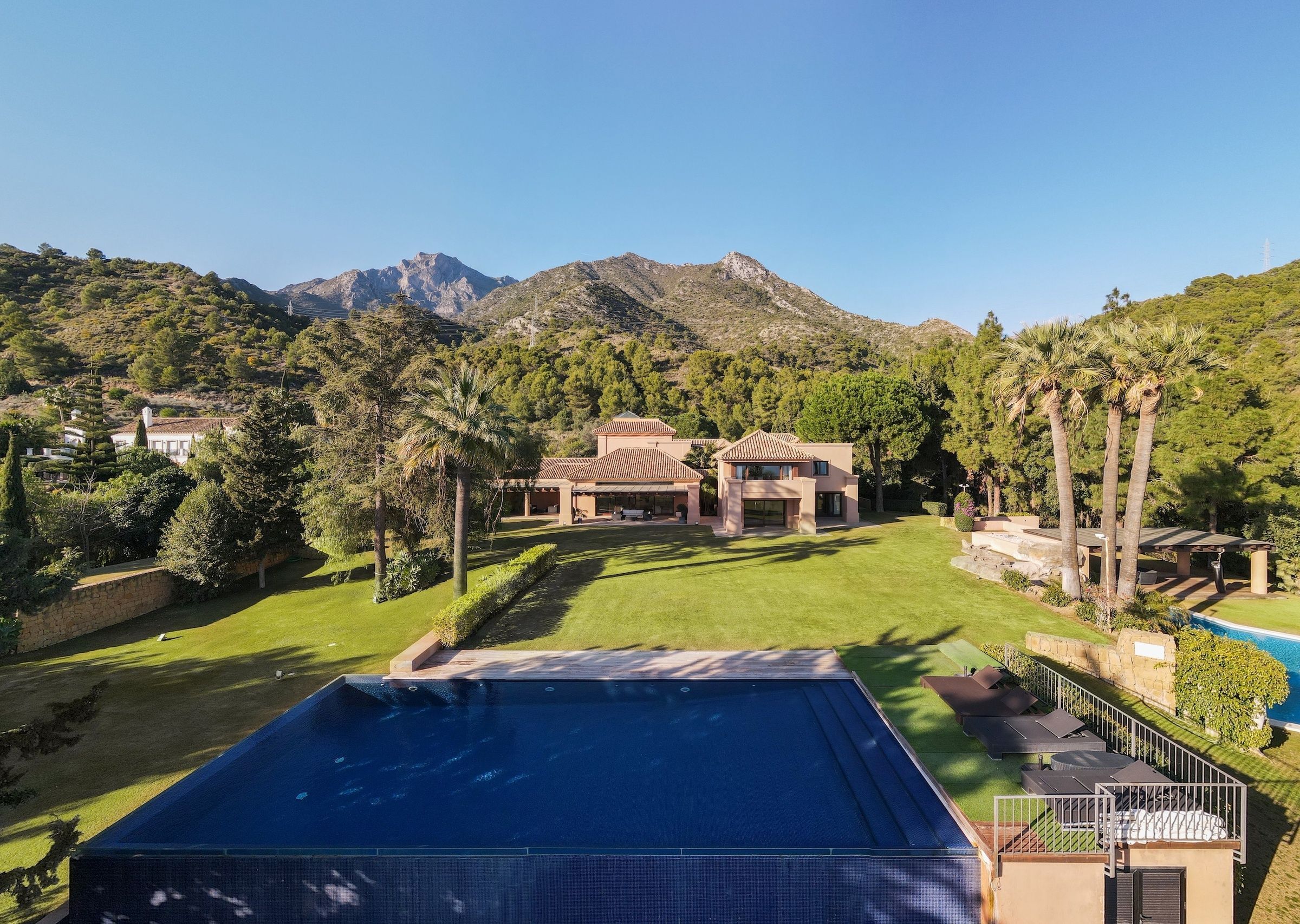 villa-rosmarina-image-2