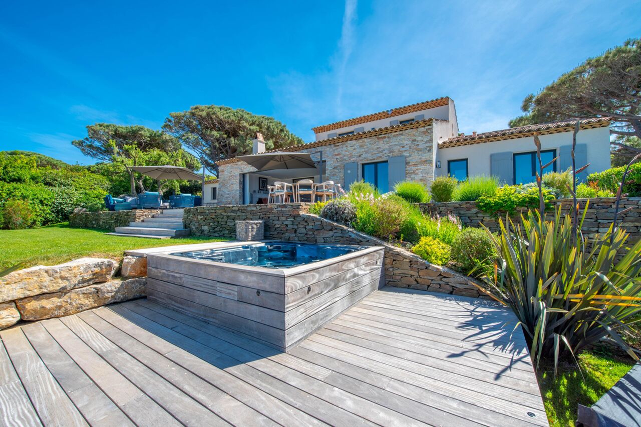 villa-sea-view-image-2