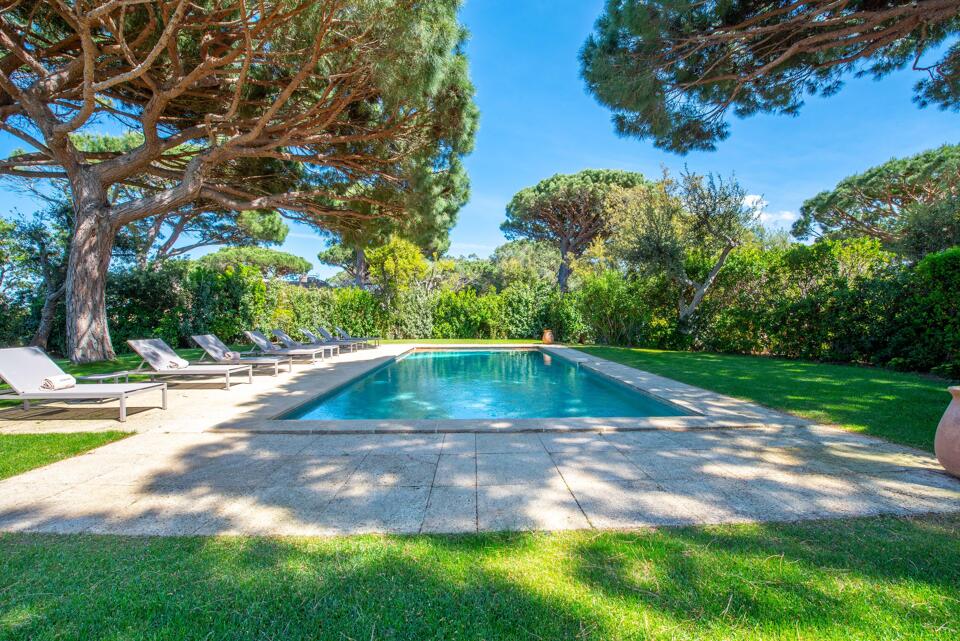 Villa Sea view Gallery Image 2