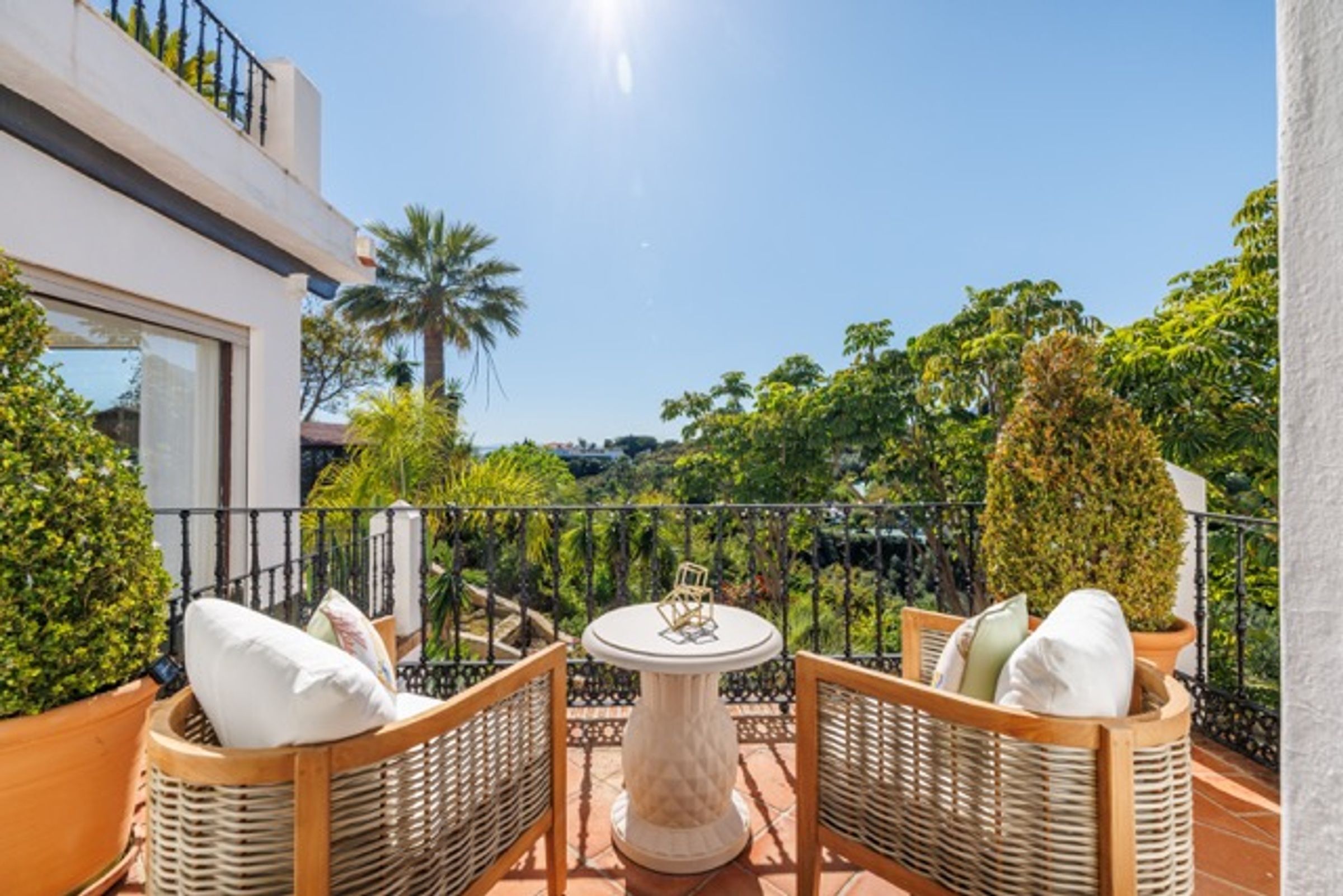 Villa Suzanna Gallary Image 6