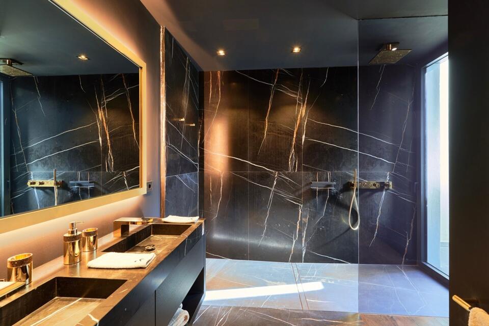 Villa Theia Gallery Image 2