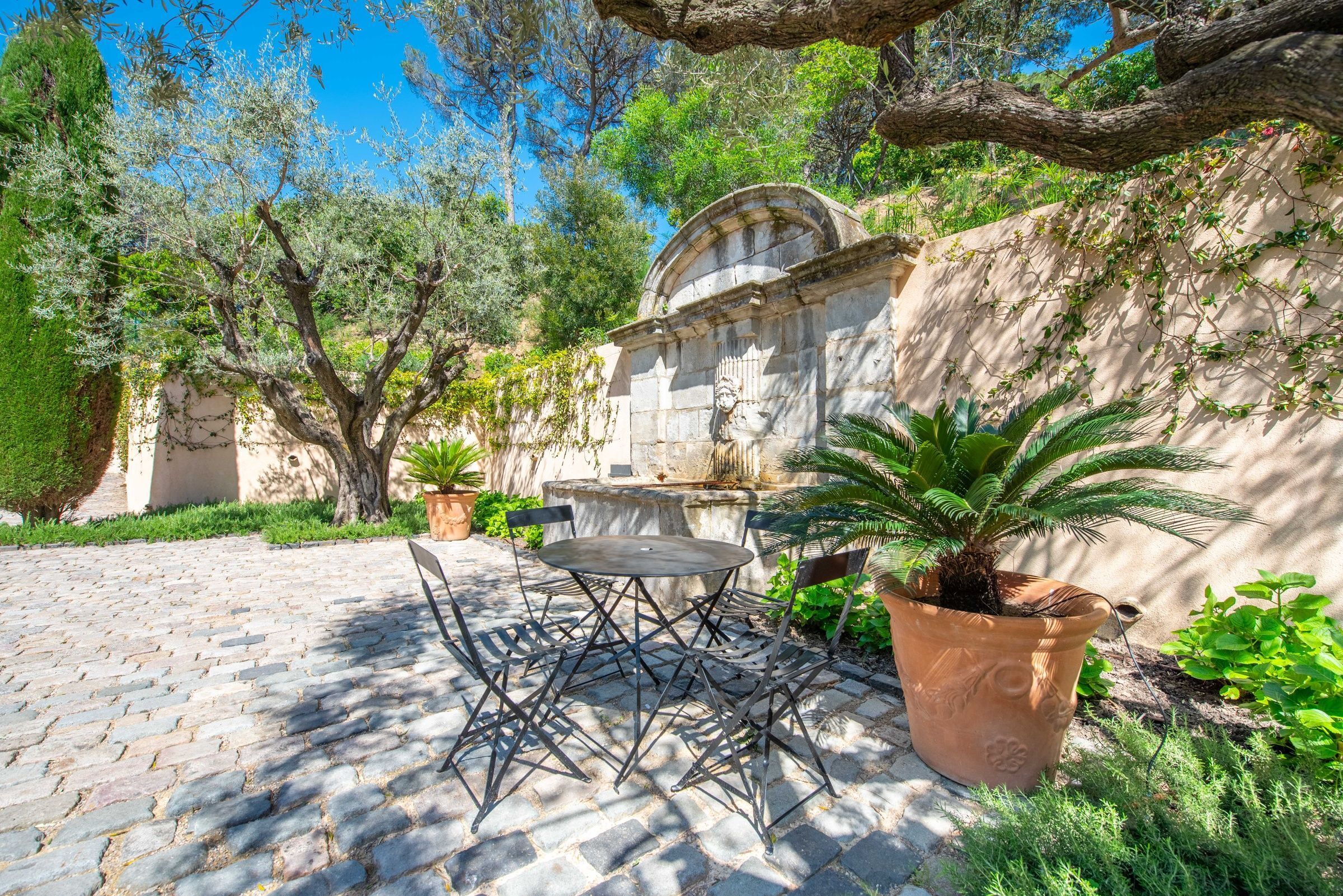 Villa des Vestales Gallary Image 1