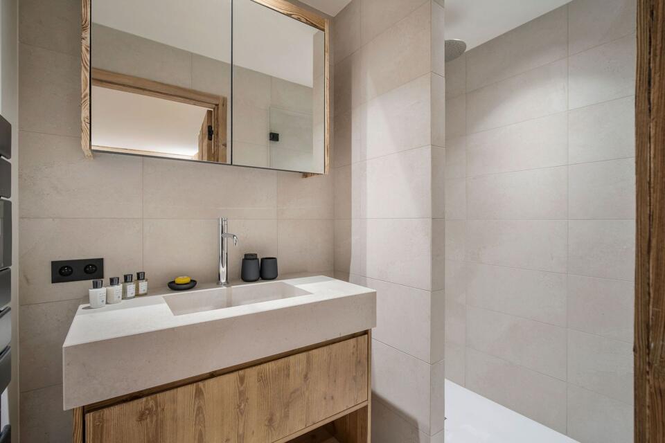 Apartment Manej 8 Gallery Image 2