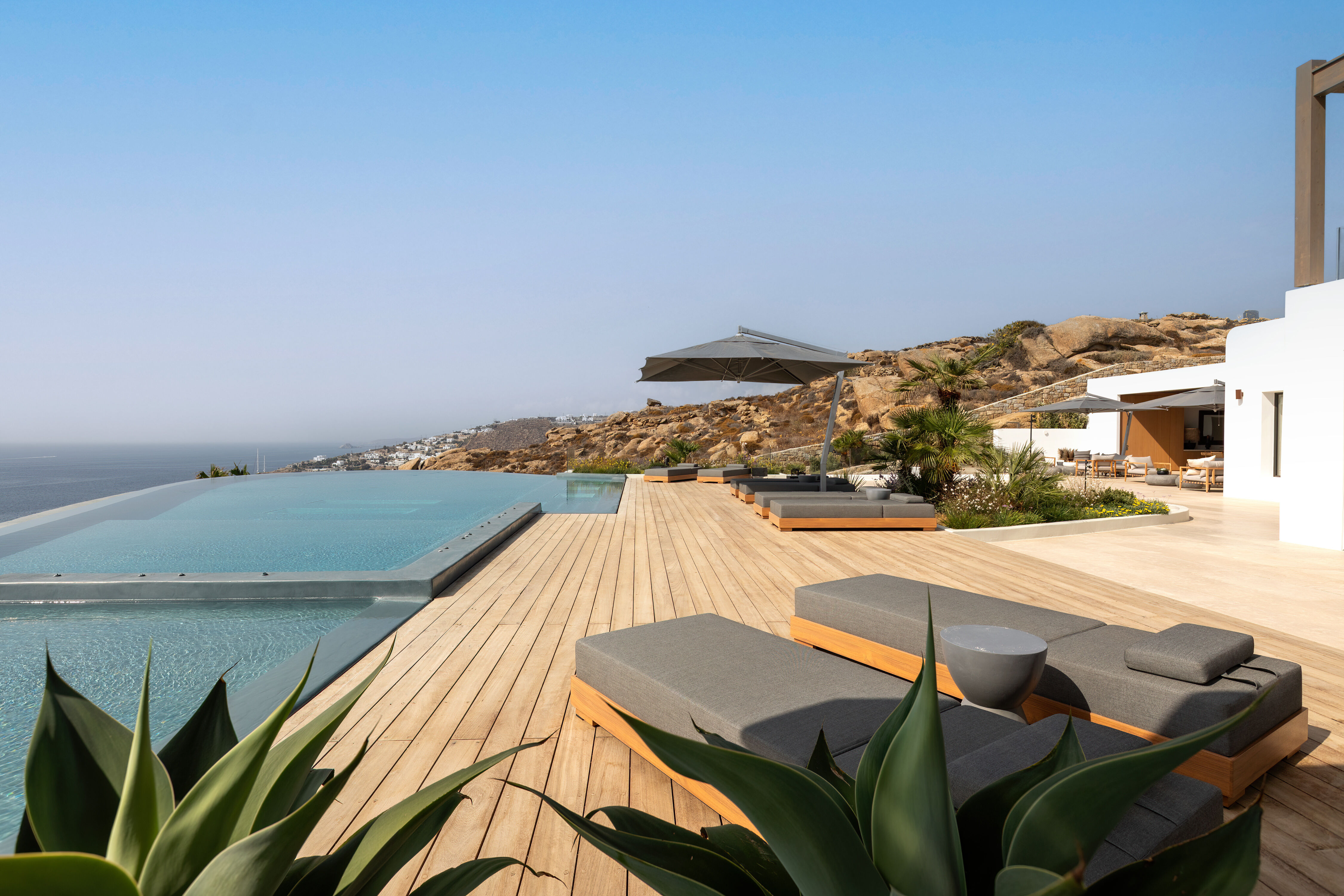 Lithos Residence Gallary Image 5