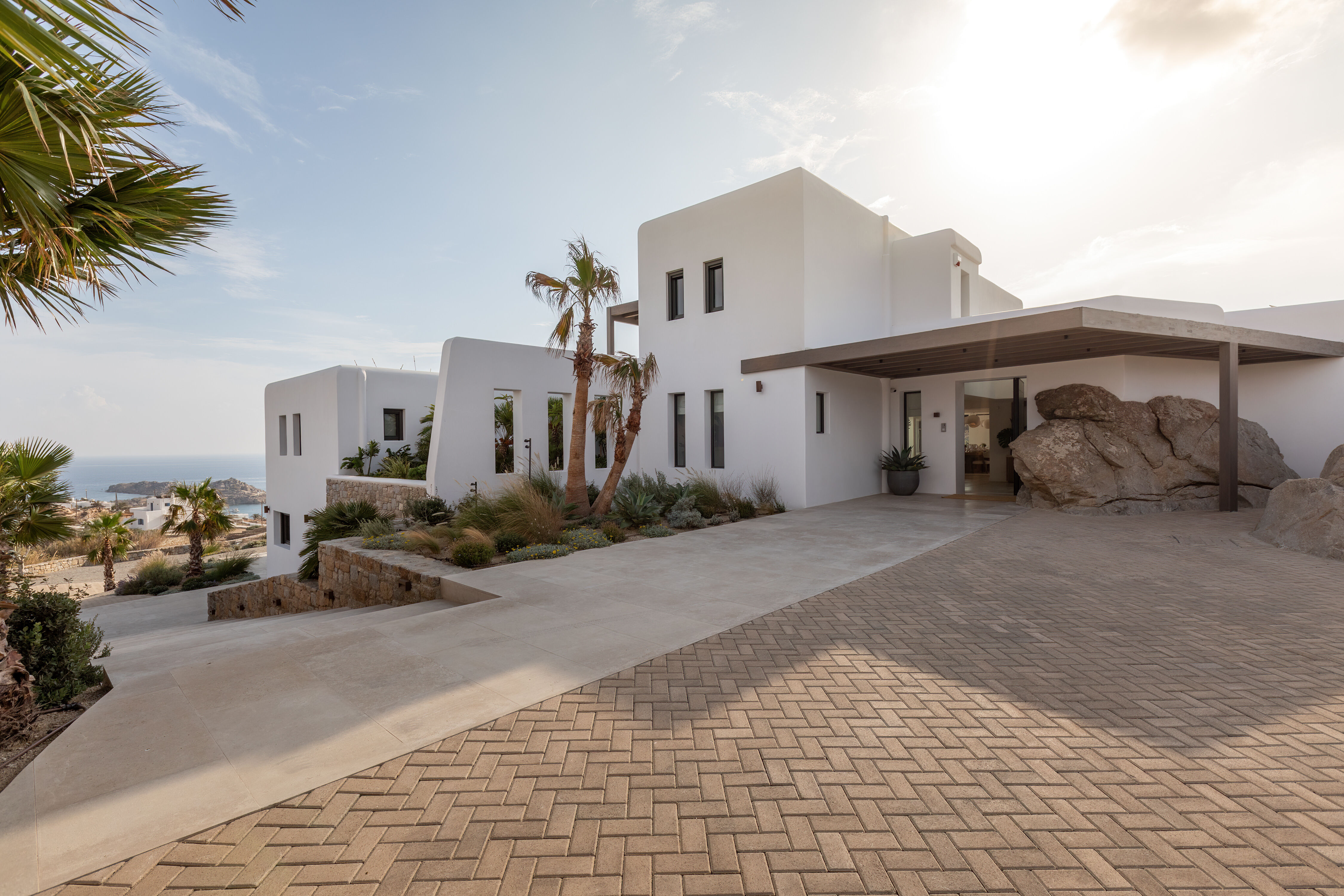 Lithos Residence Gallary Image 4