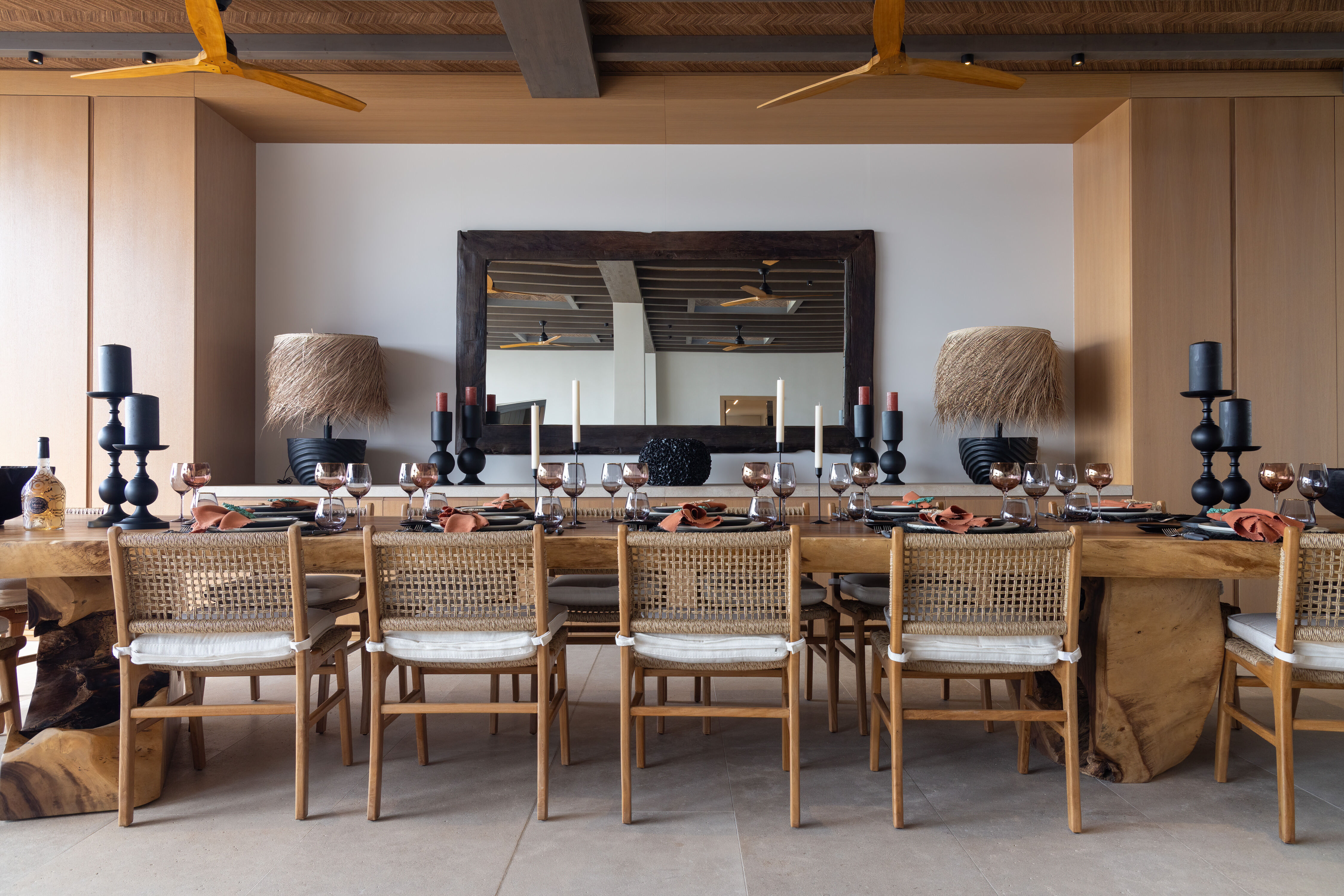 Lithos Residence Gallary Image 2