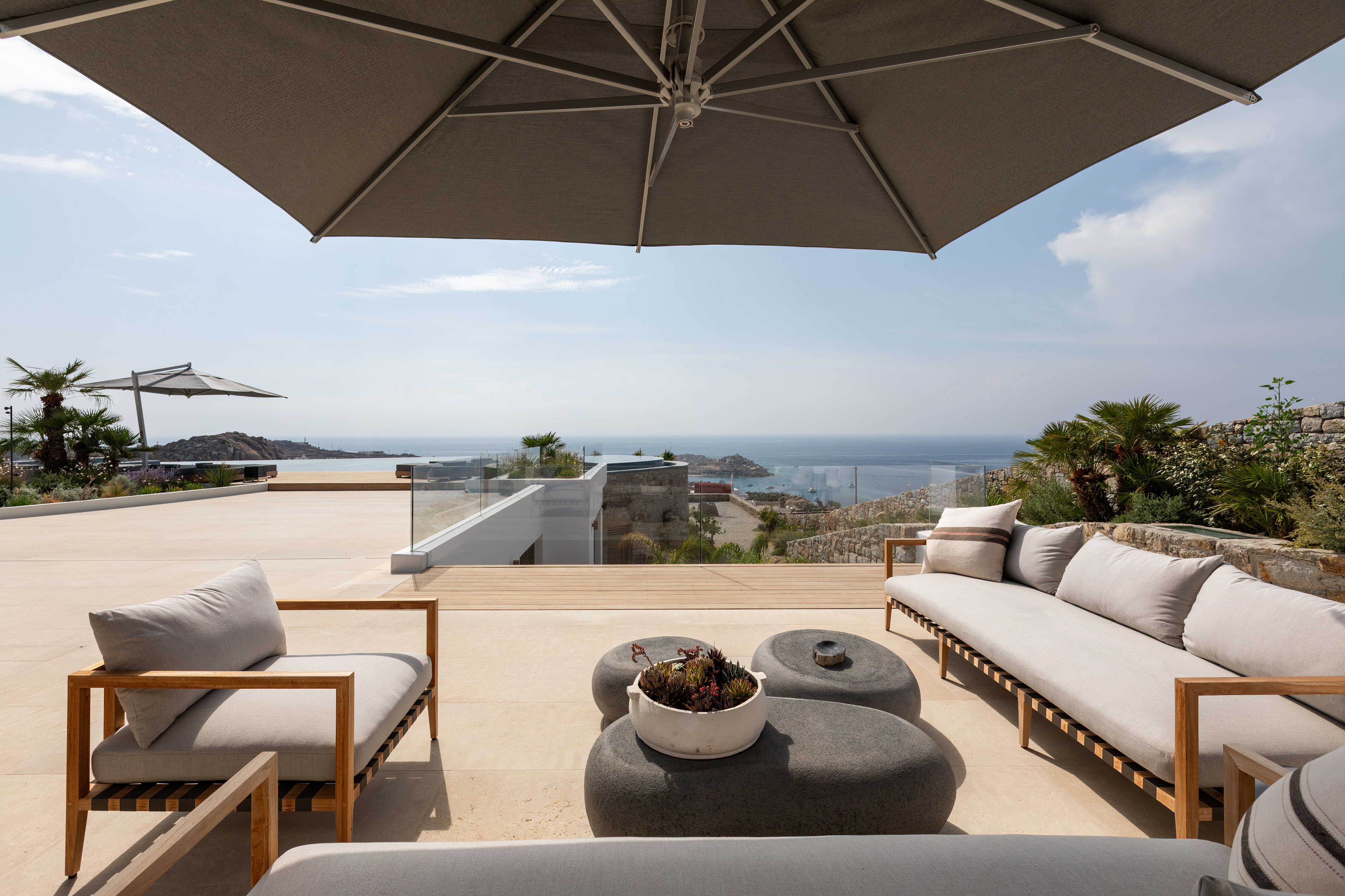 Lithos Residence Gallary Image 6