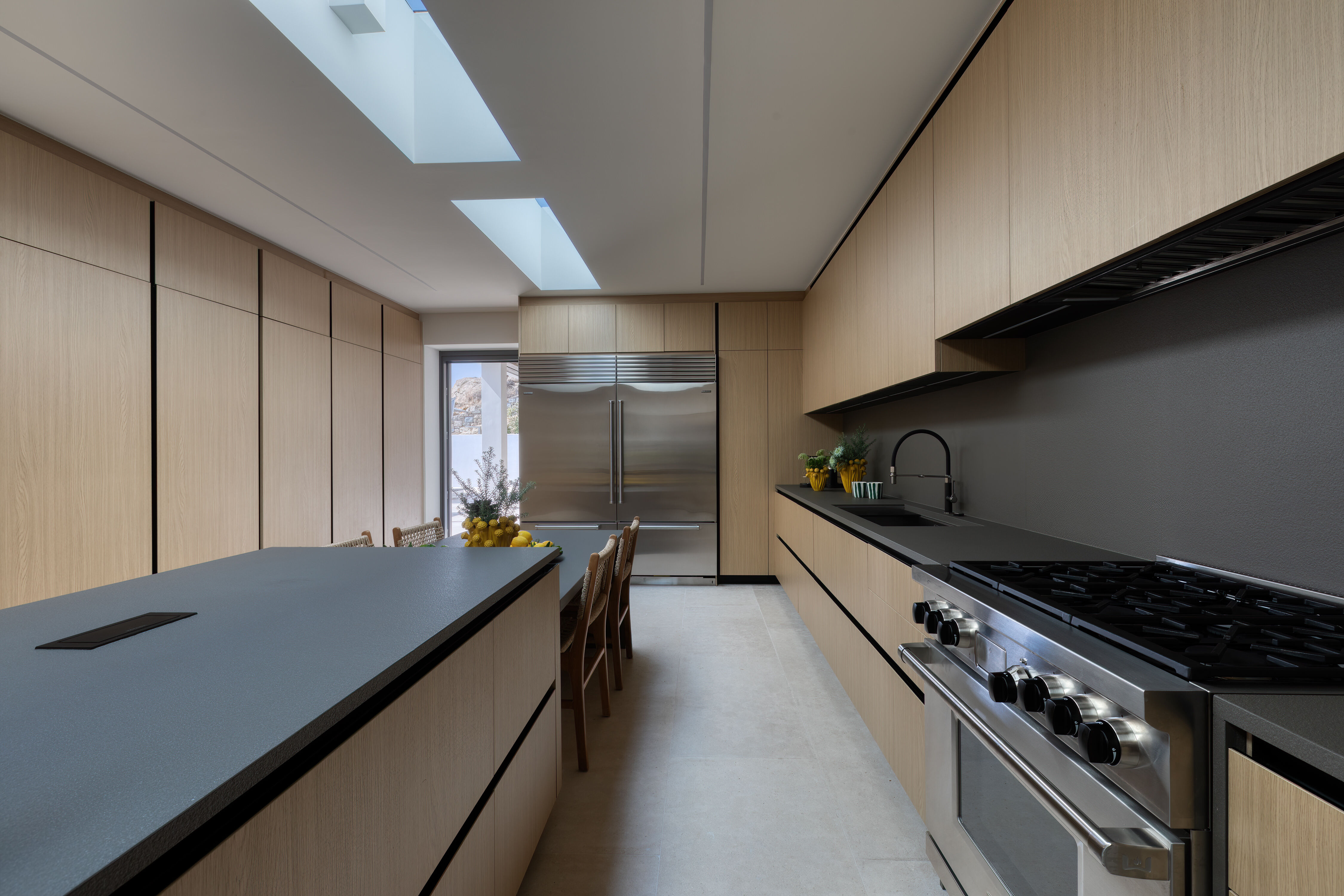 Lithos Residence Gallary Image 1