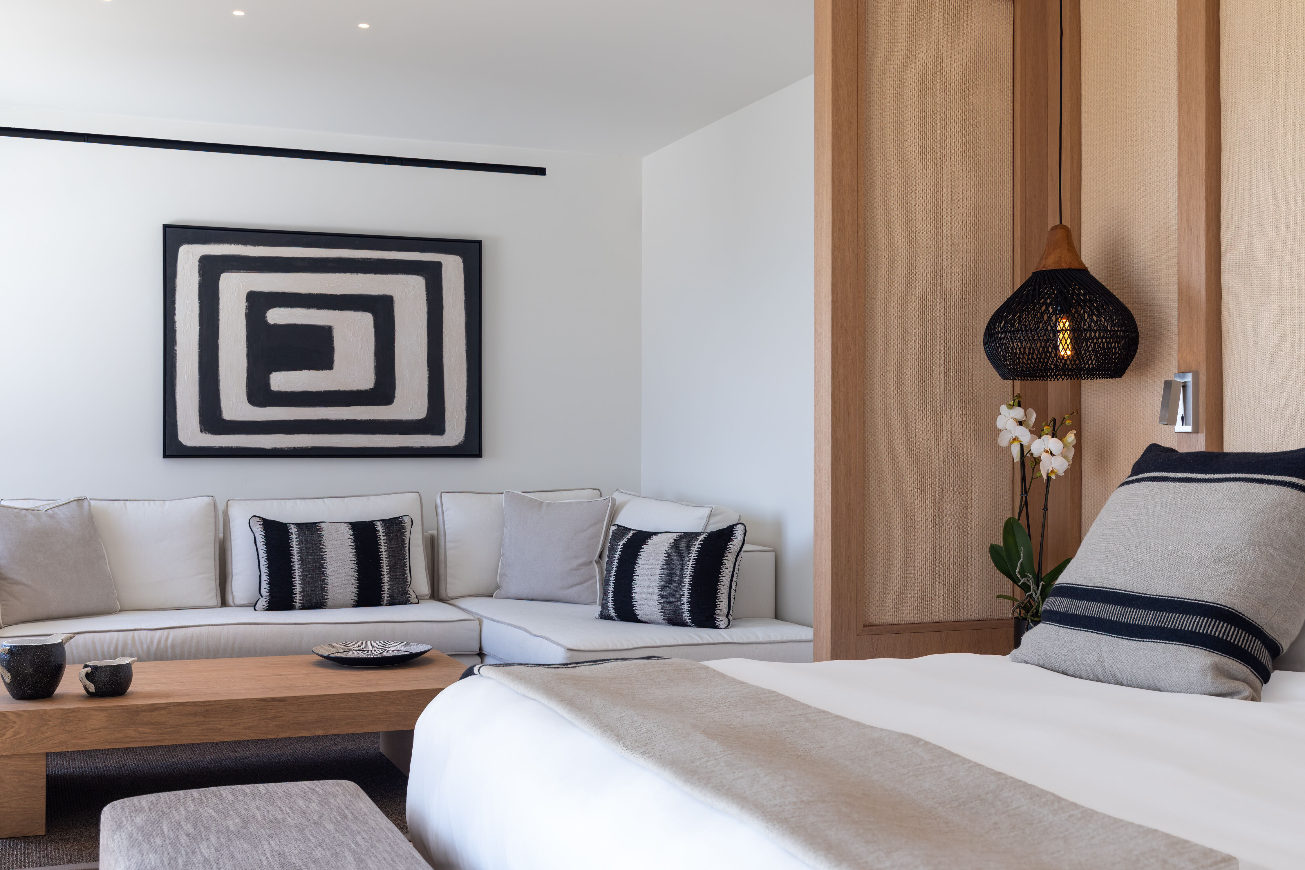 Lithos Residence Gallary Image 4