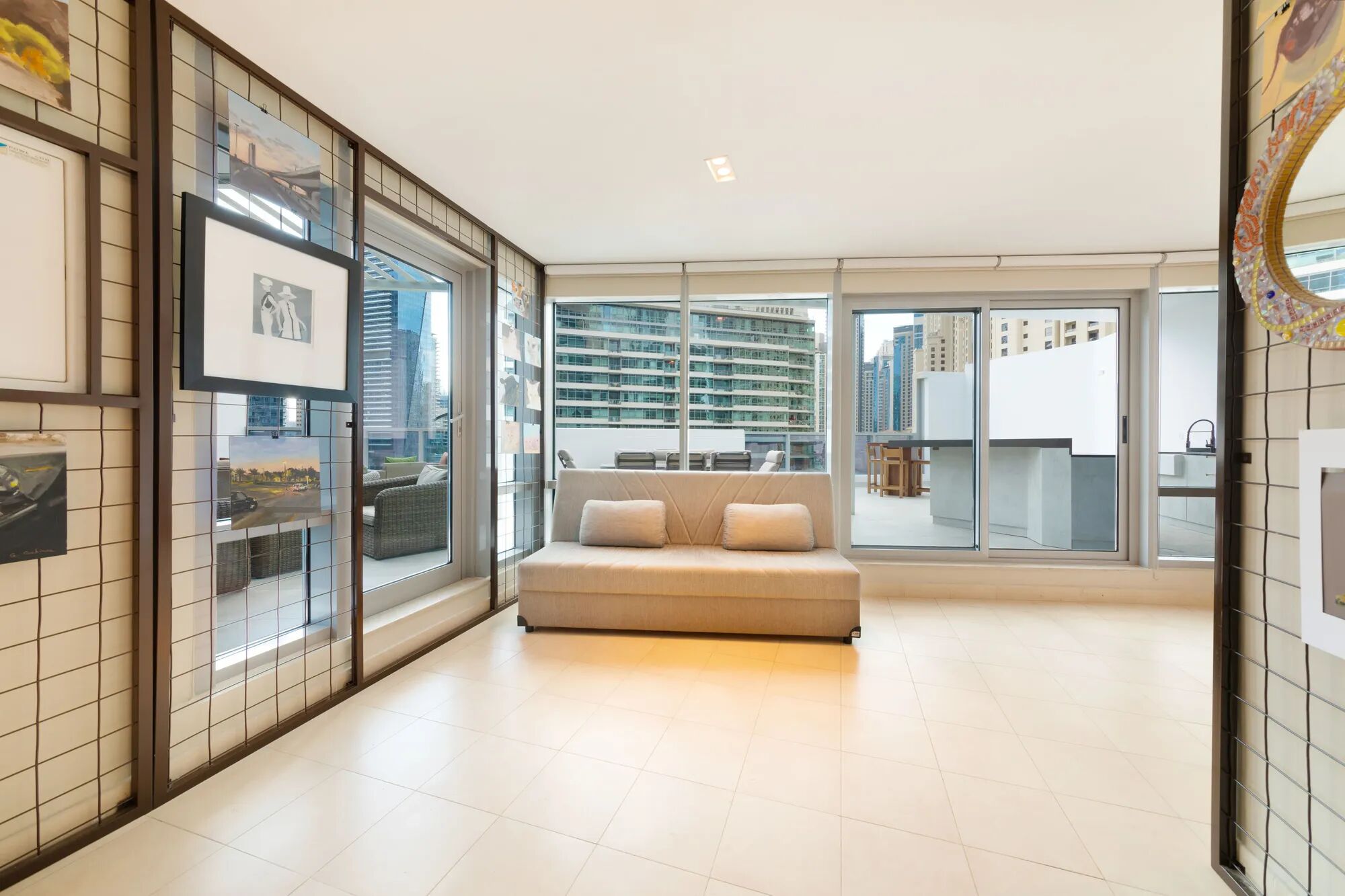 Bay Central Gallary Image 3