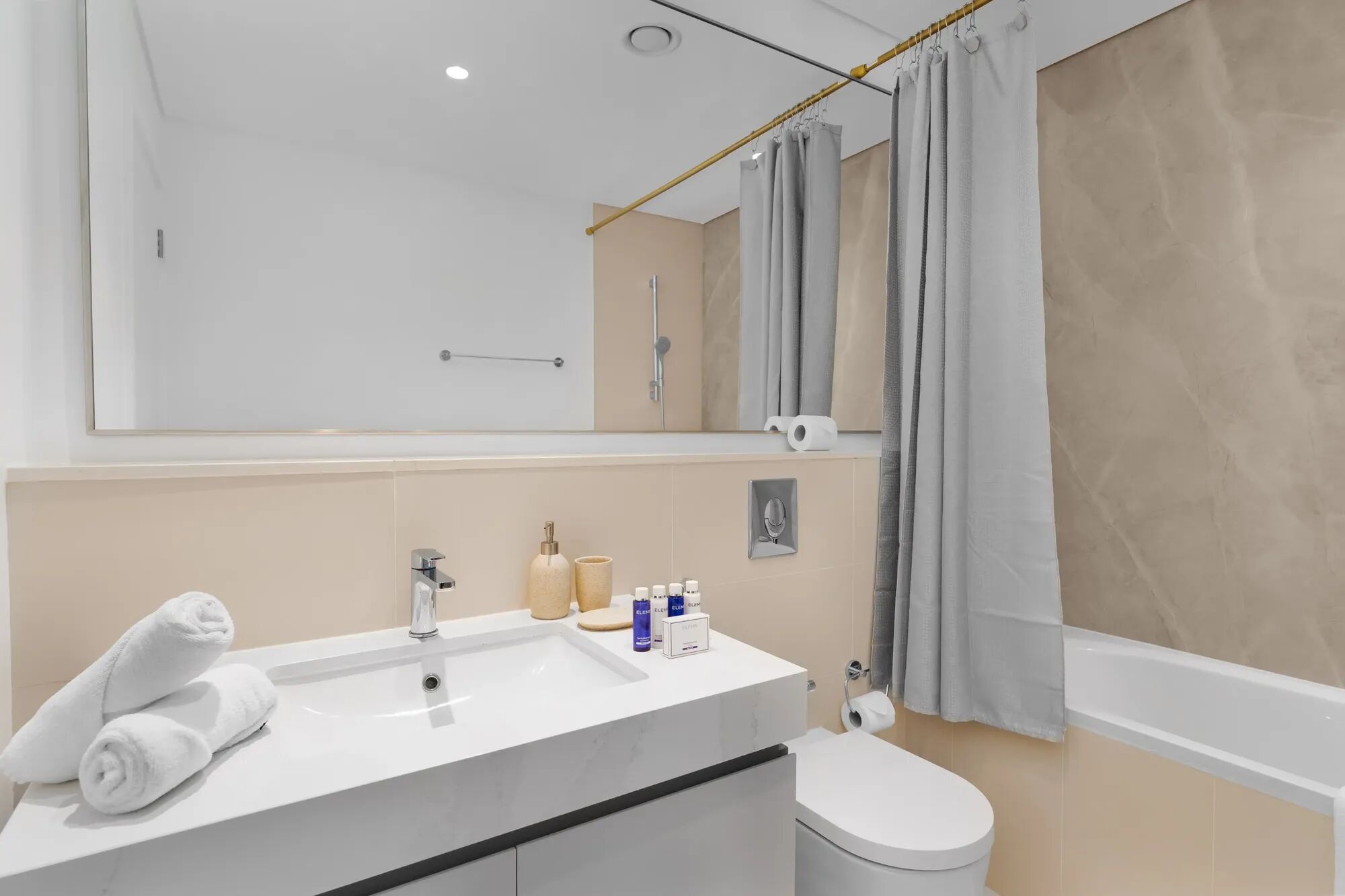 Sunrise Bay Tower 1 Gallary Image 6