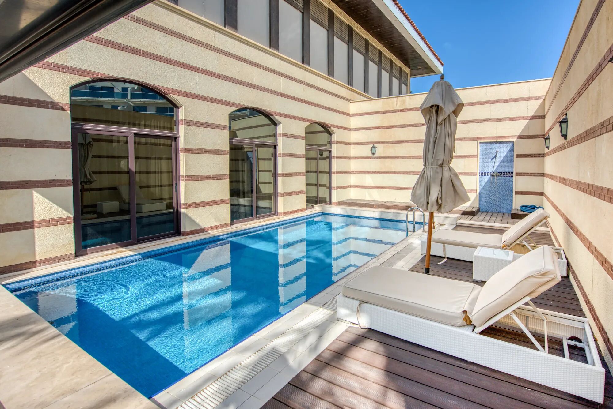 villa-royal-paradise-image-2