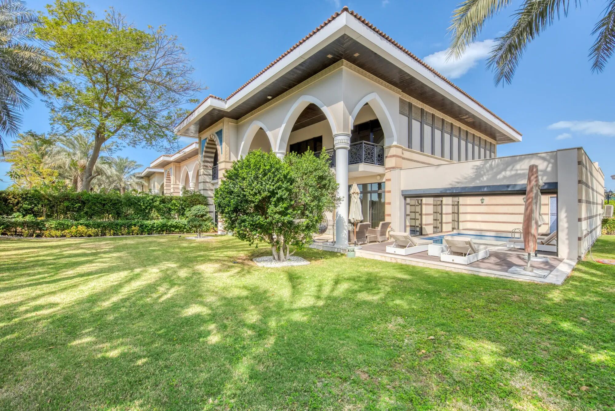 villa-royal-paradise-image-3