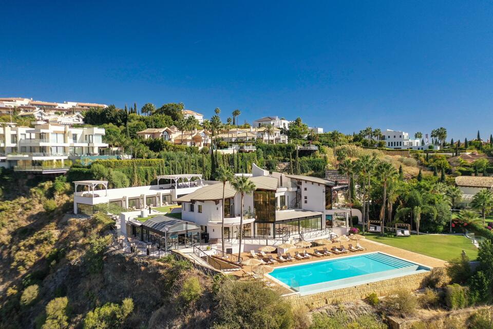 Villa Athenea Gallery Image 1