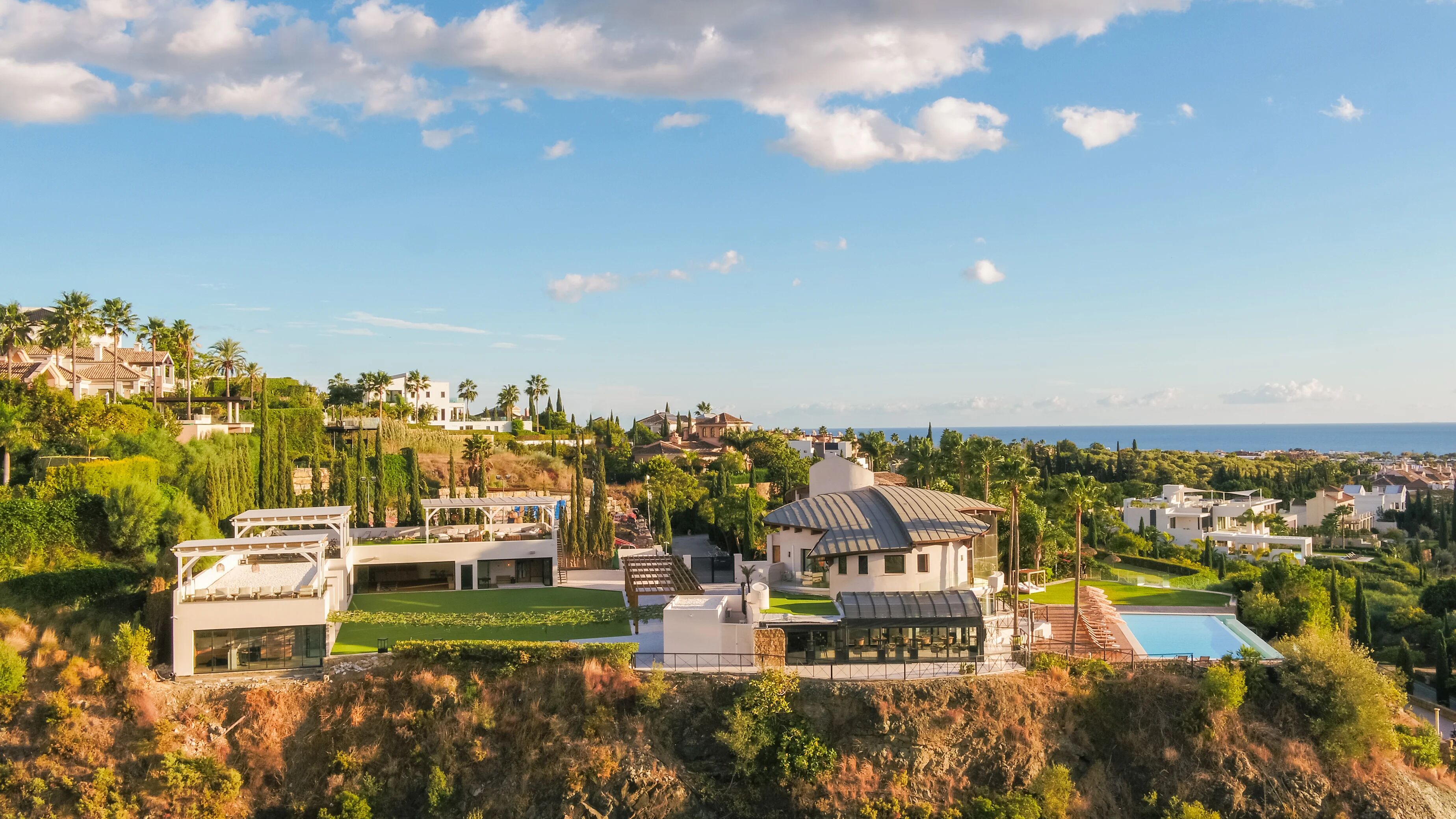 villa-athenea-image-3