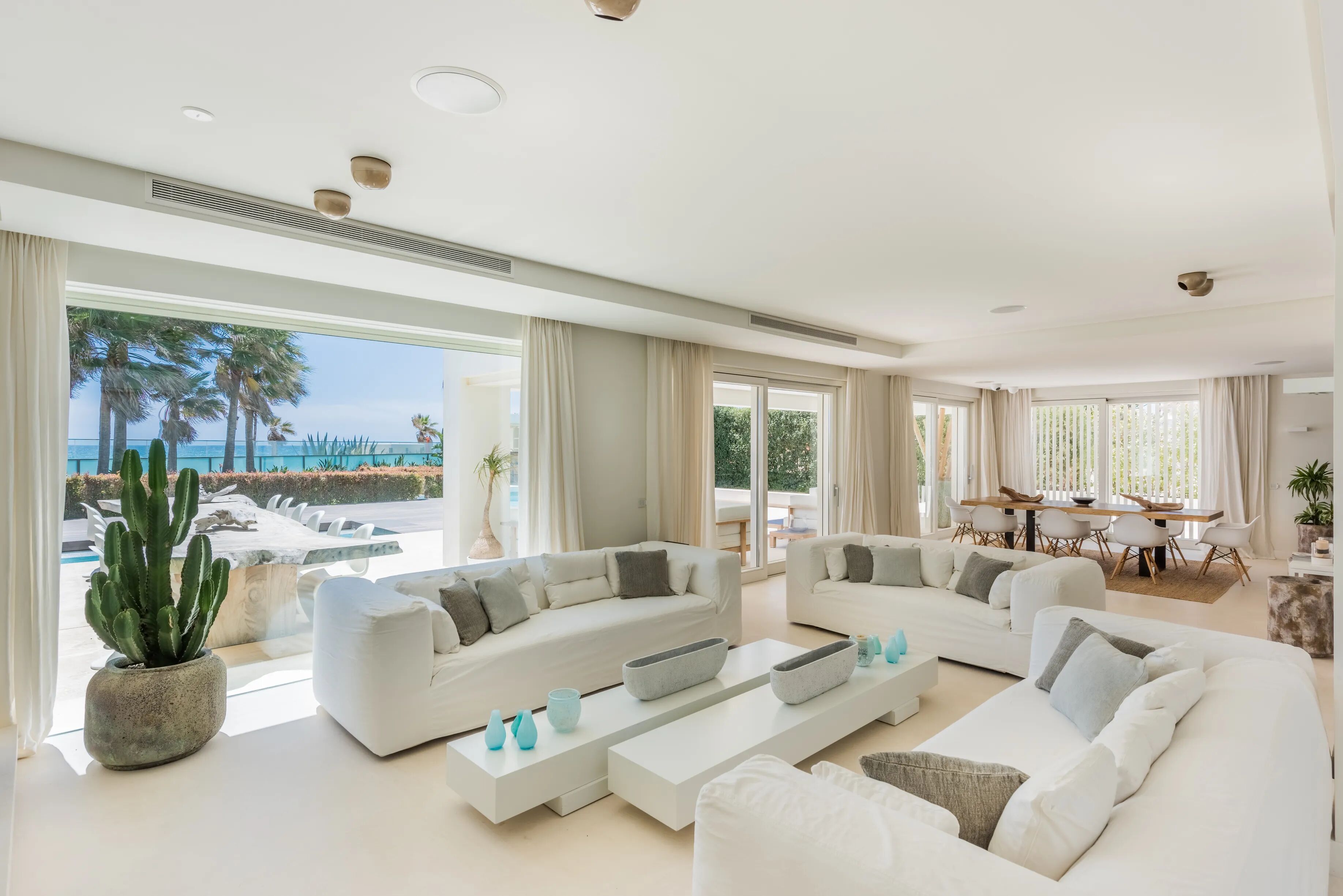 Villa Costa Vista Gallary Image 1