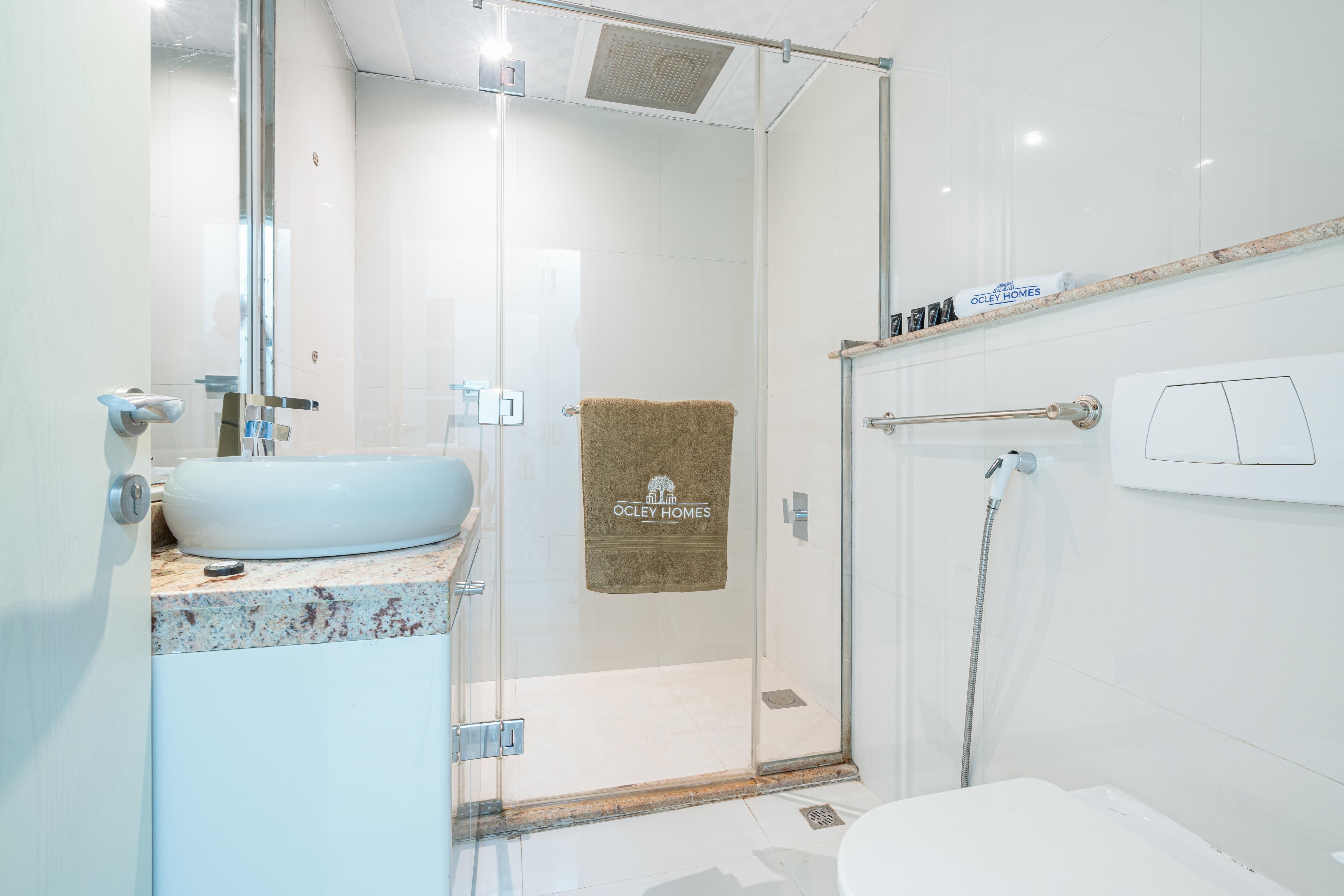 Starlight Marina Gallery Image 5