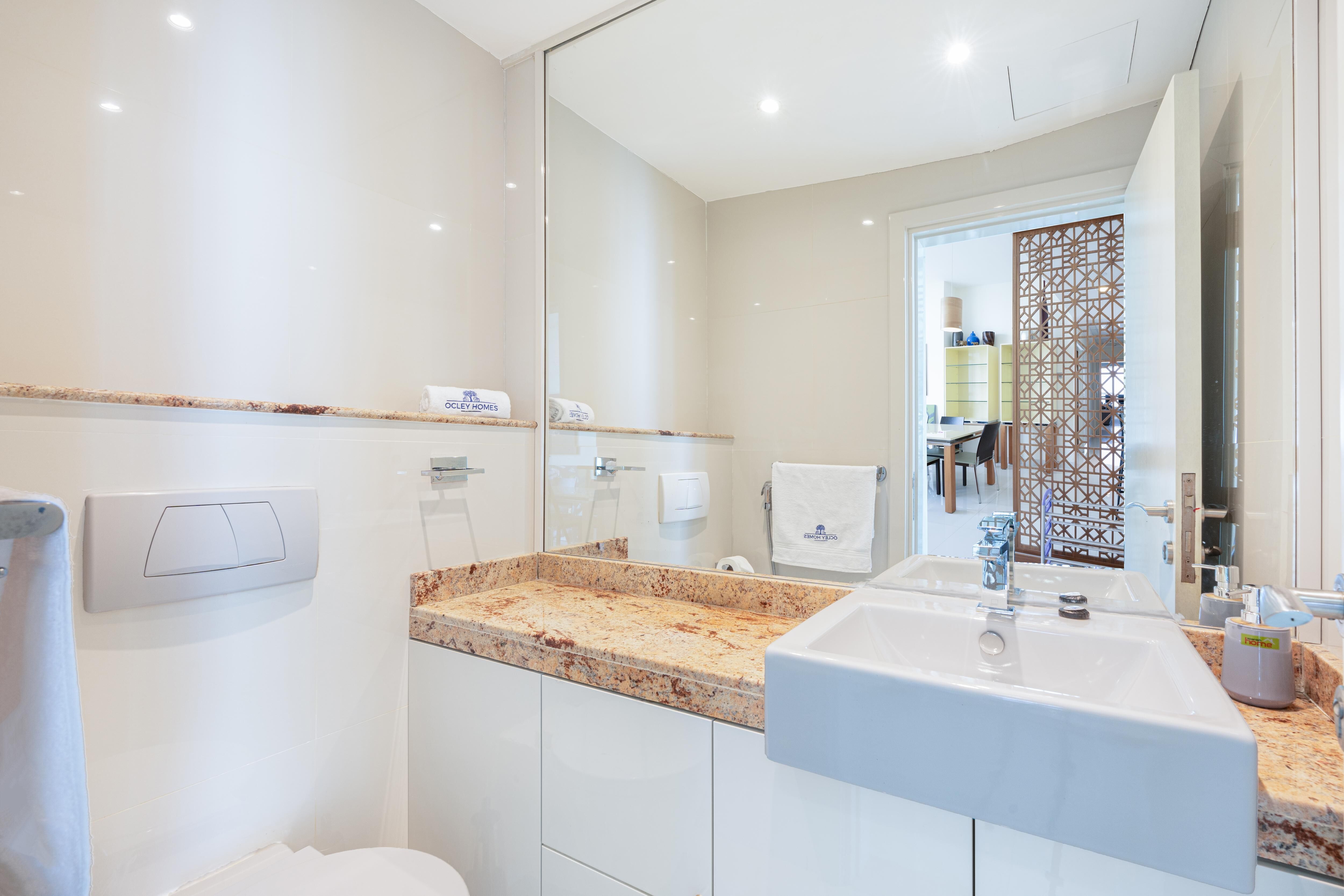 Starlight Marina Gallery Image 1