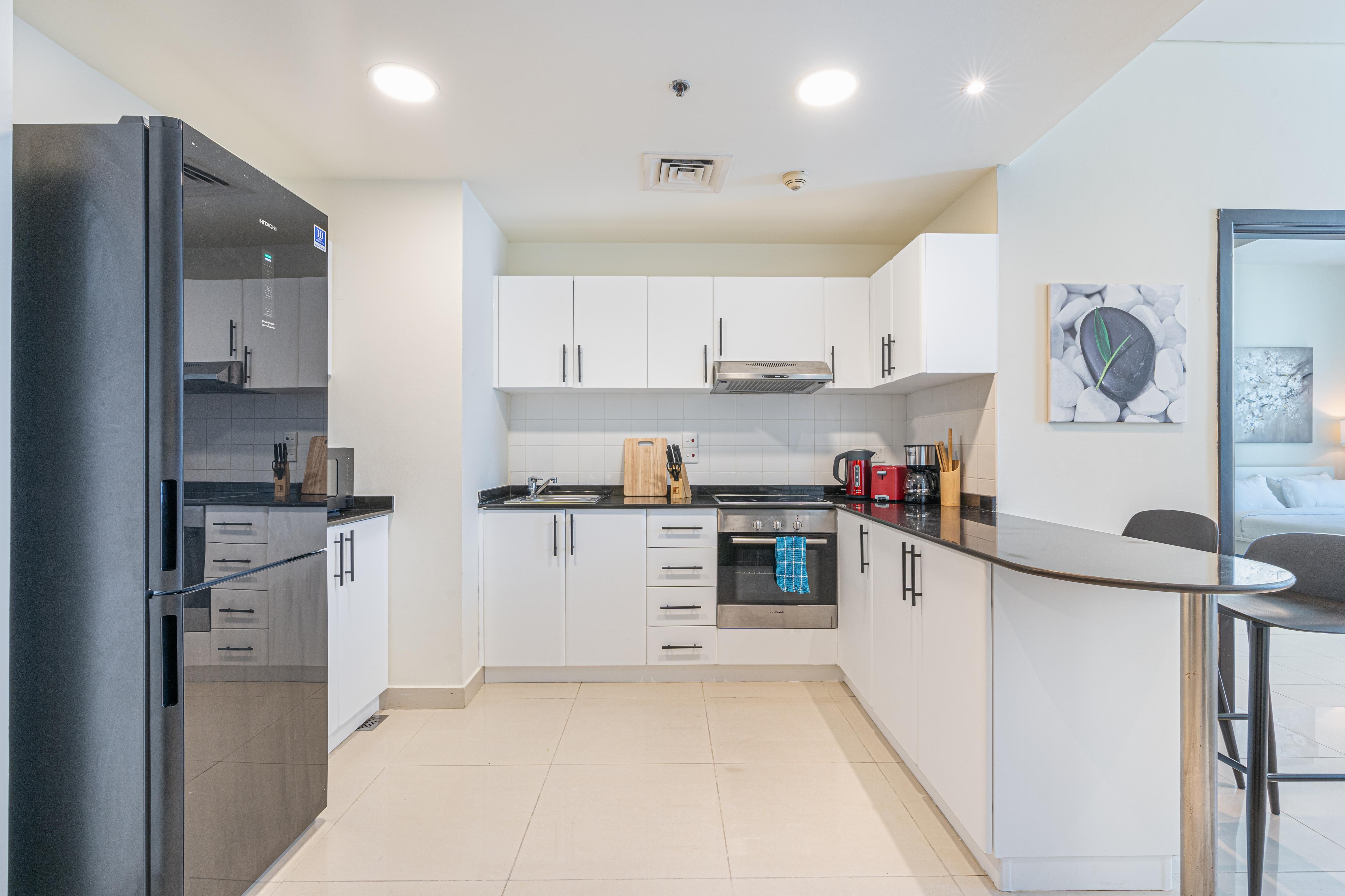 Yacht Bay Stay Gallery Image 1