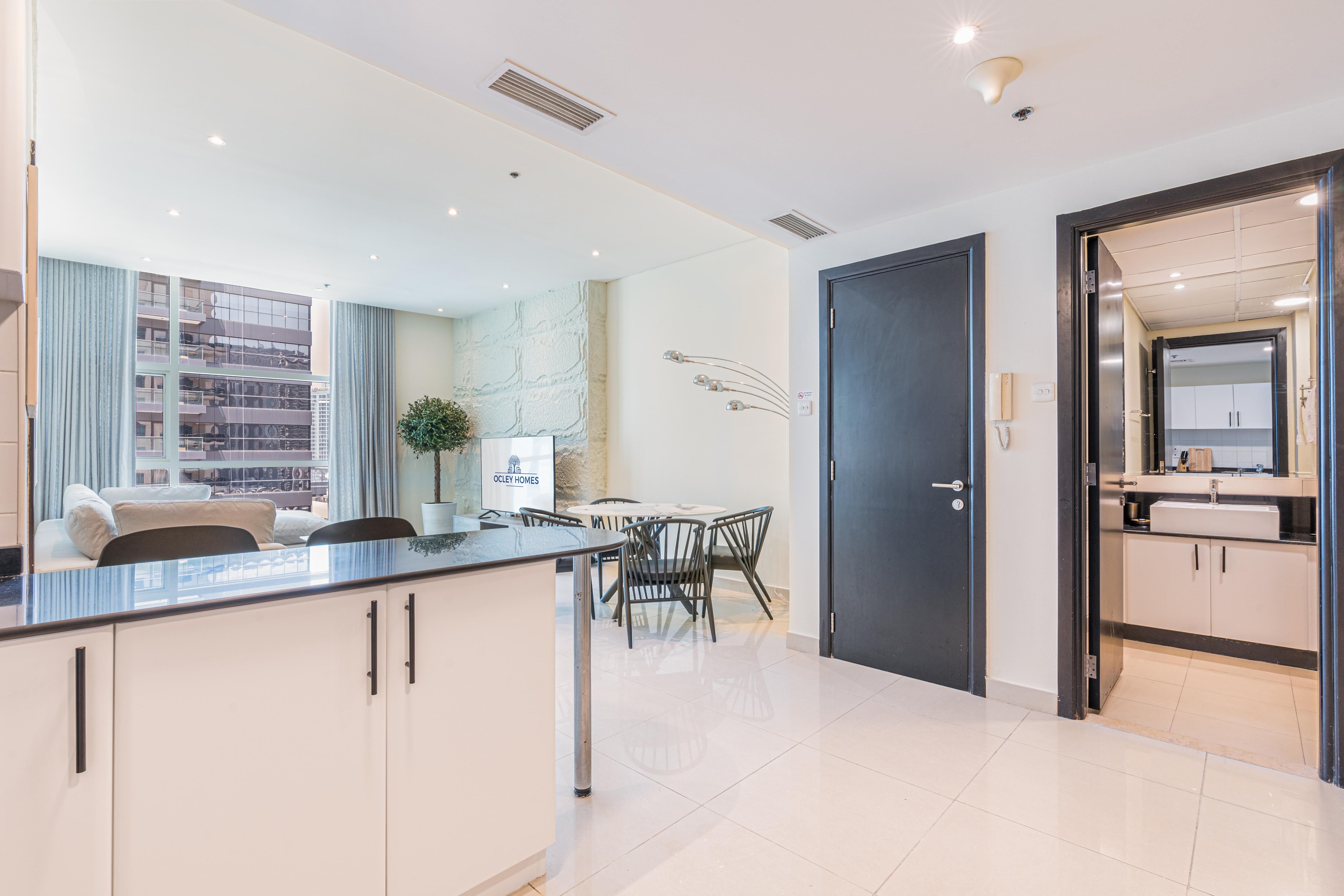 Yacht Bay Stay Gallery Image 5
