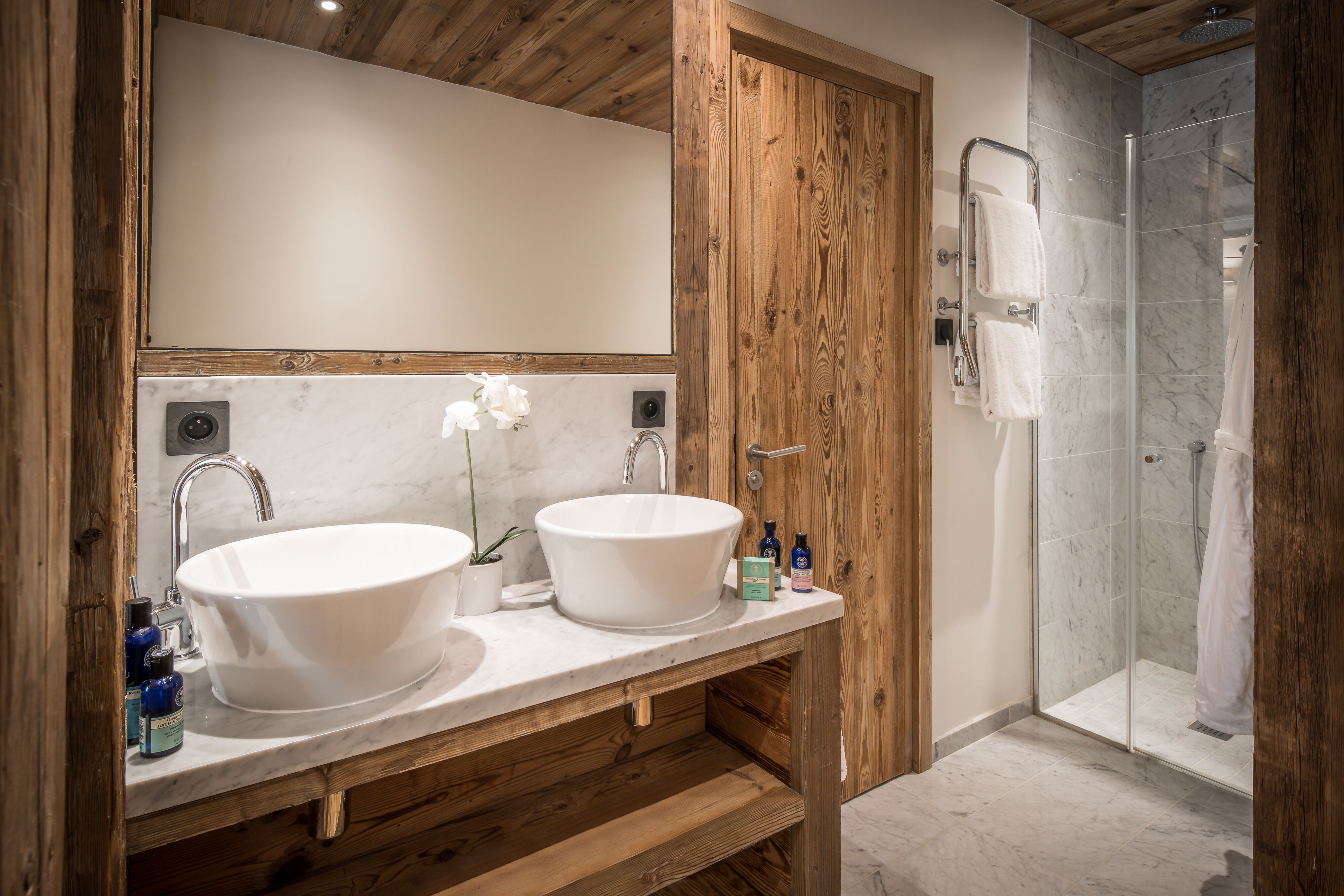 Chalet Inoko Gallary Image 1
