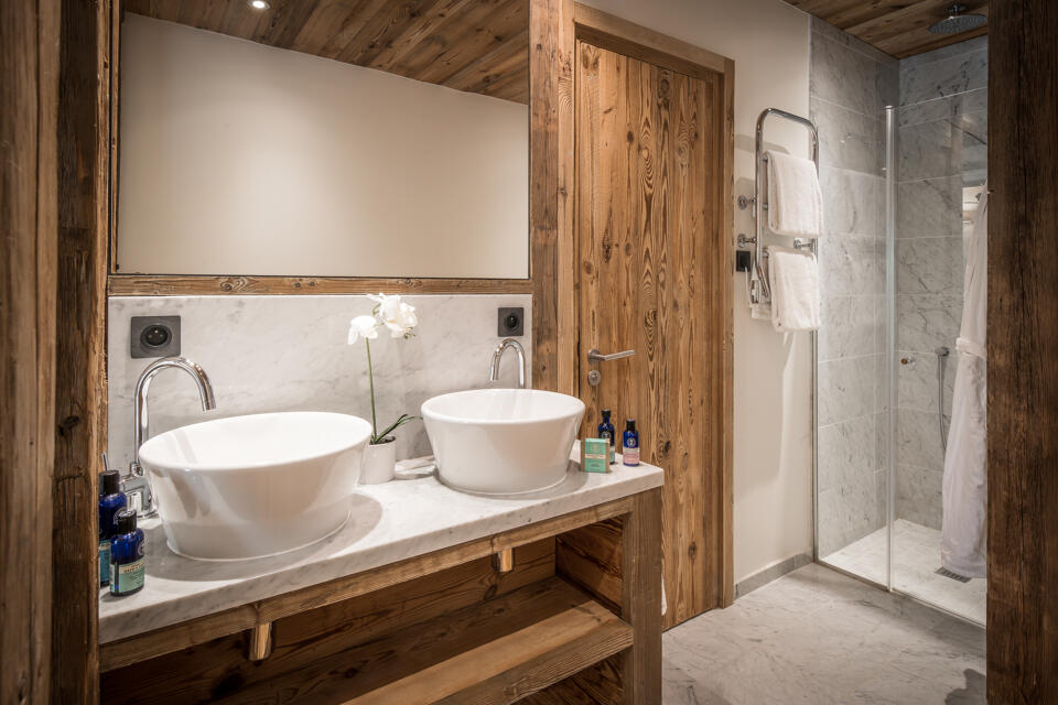 Chalet Inoko Gallery Image 1