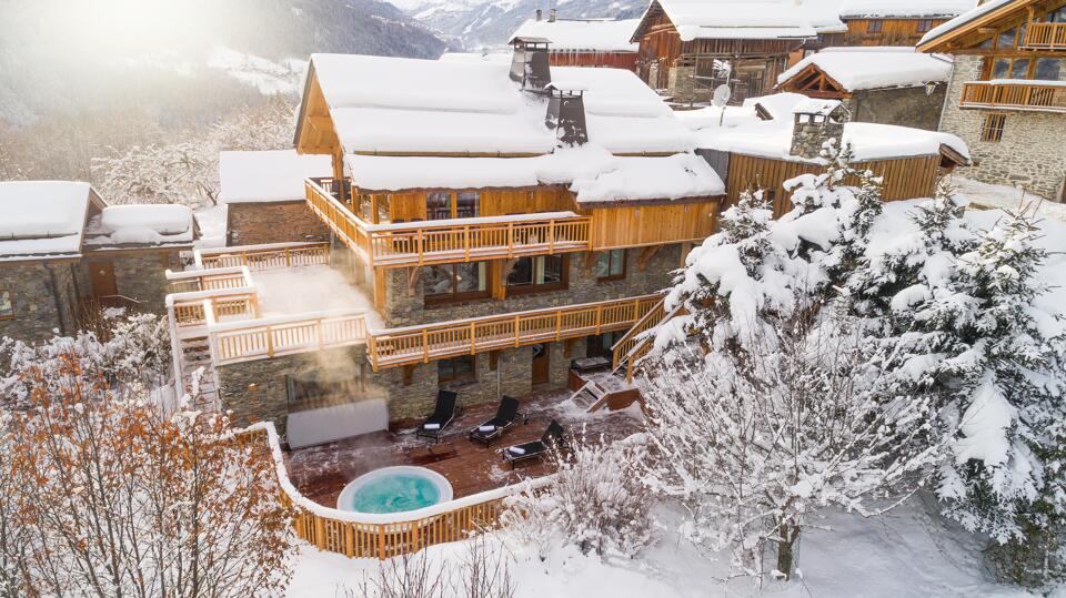 Chalet Iona Gallery Image 1