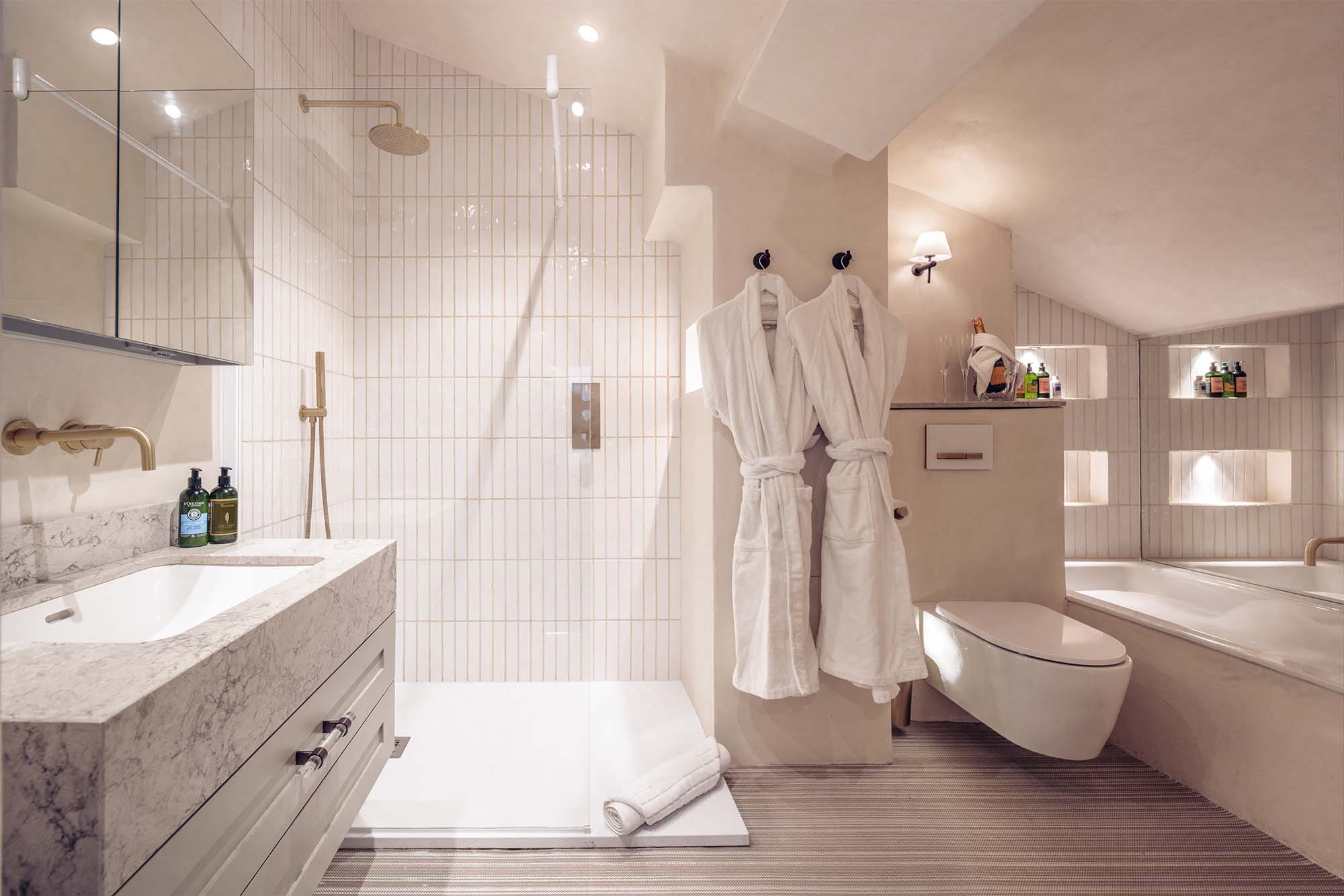 Chalet Margaux Gallary Image 2