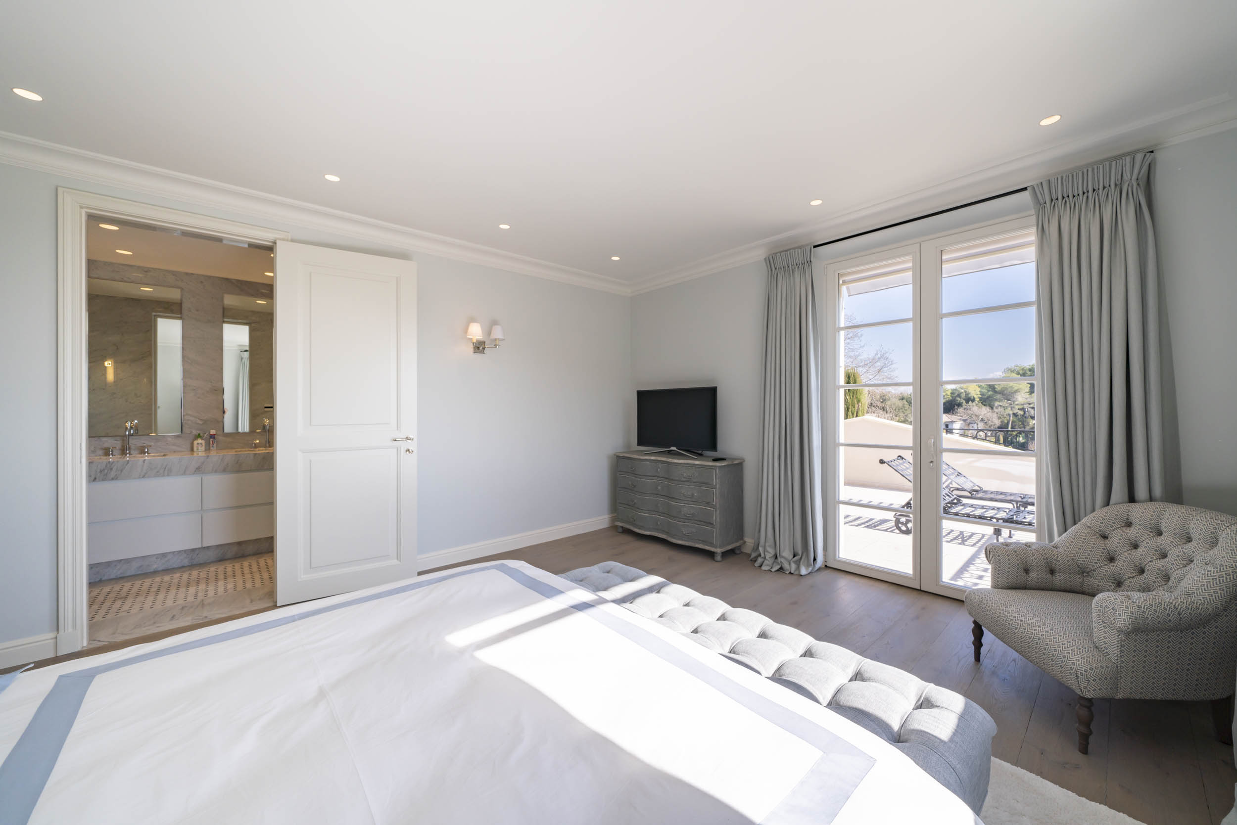 Domaine d'Alysse Gallary Image 1