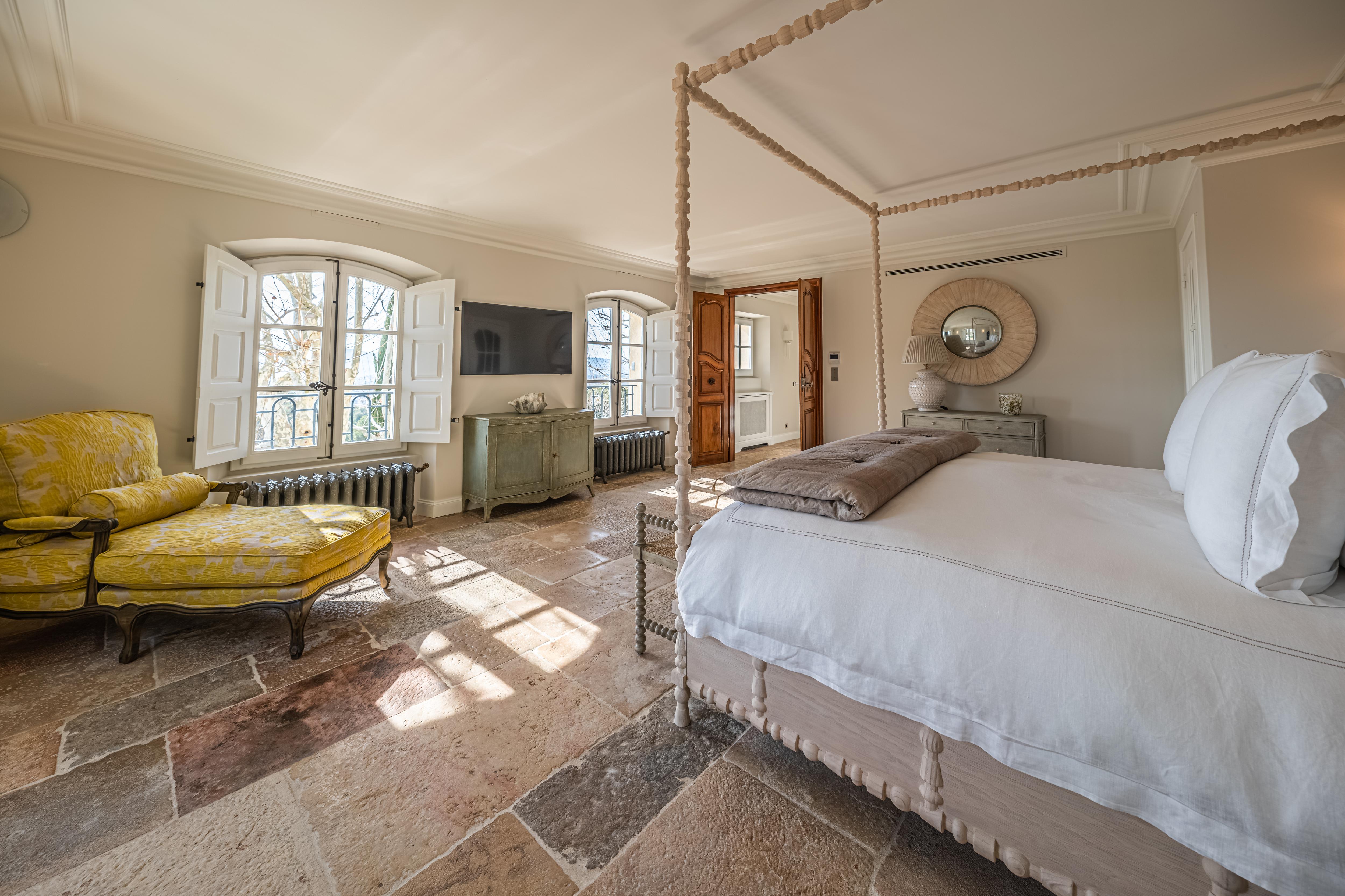Le Manoir Gallary Image 2