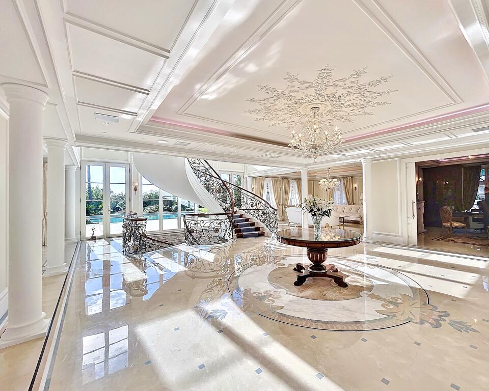 Villa Anastasia Gallery Image 1