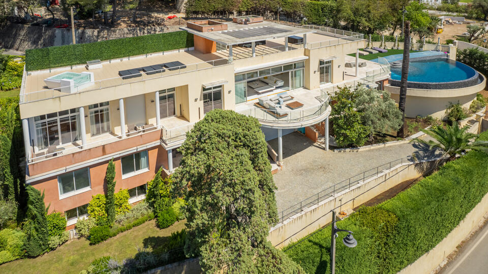 Villa Apollo Gallery Image 1