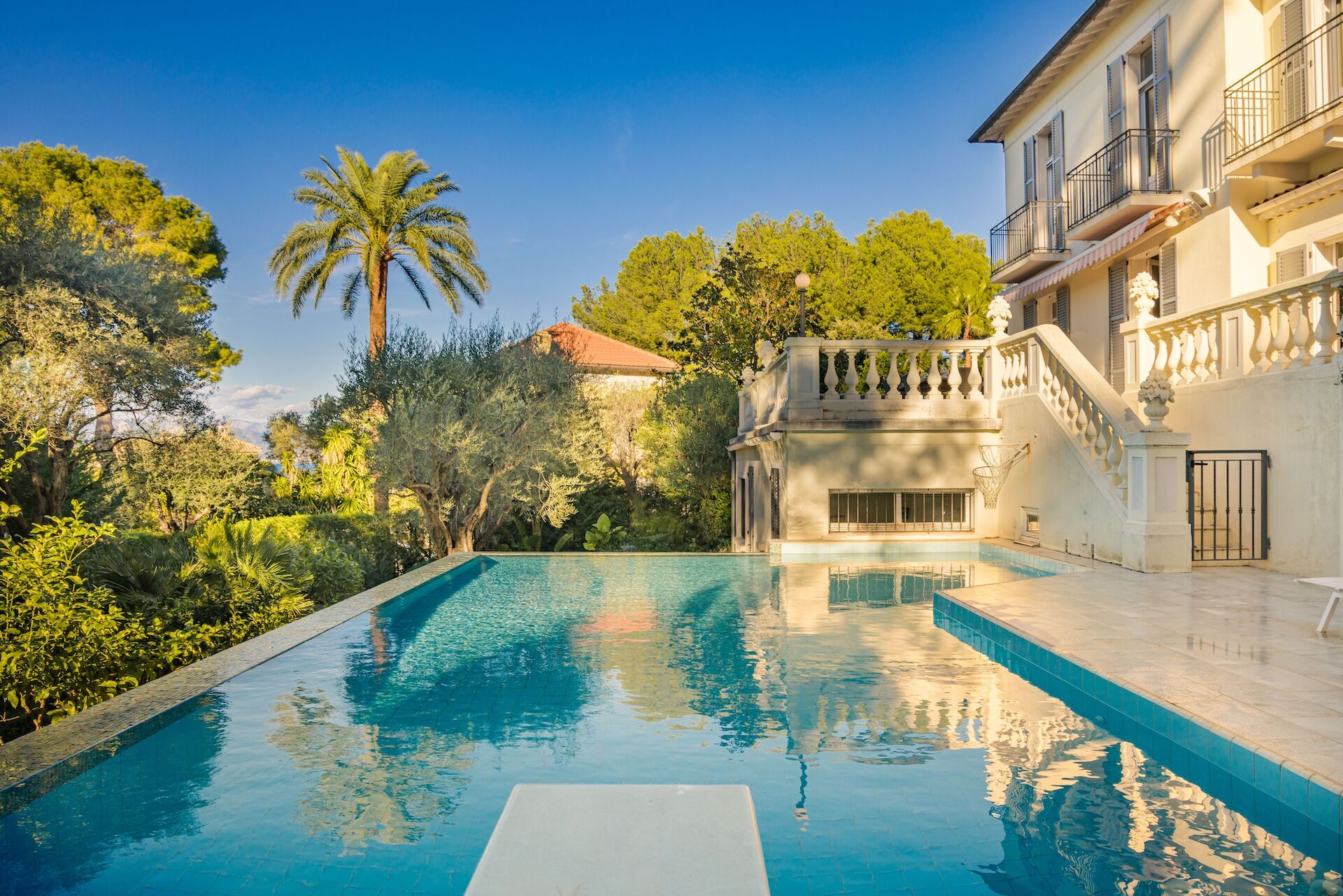 villa-arista-image-3