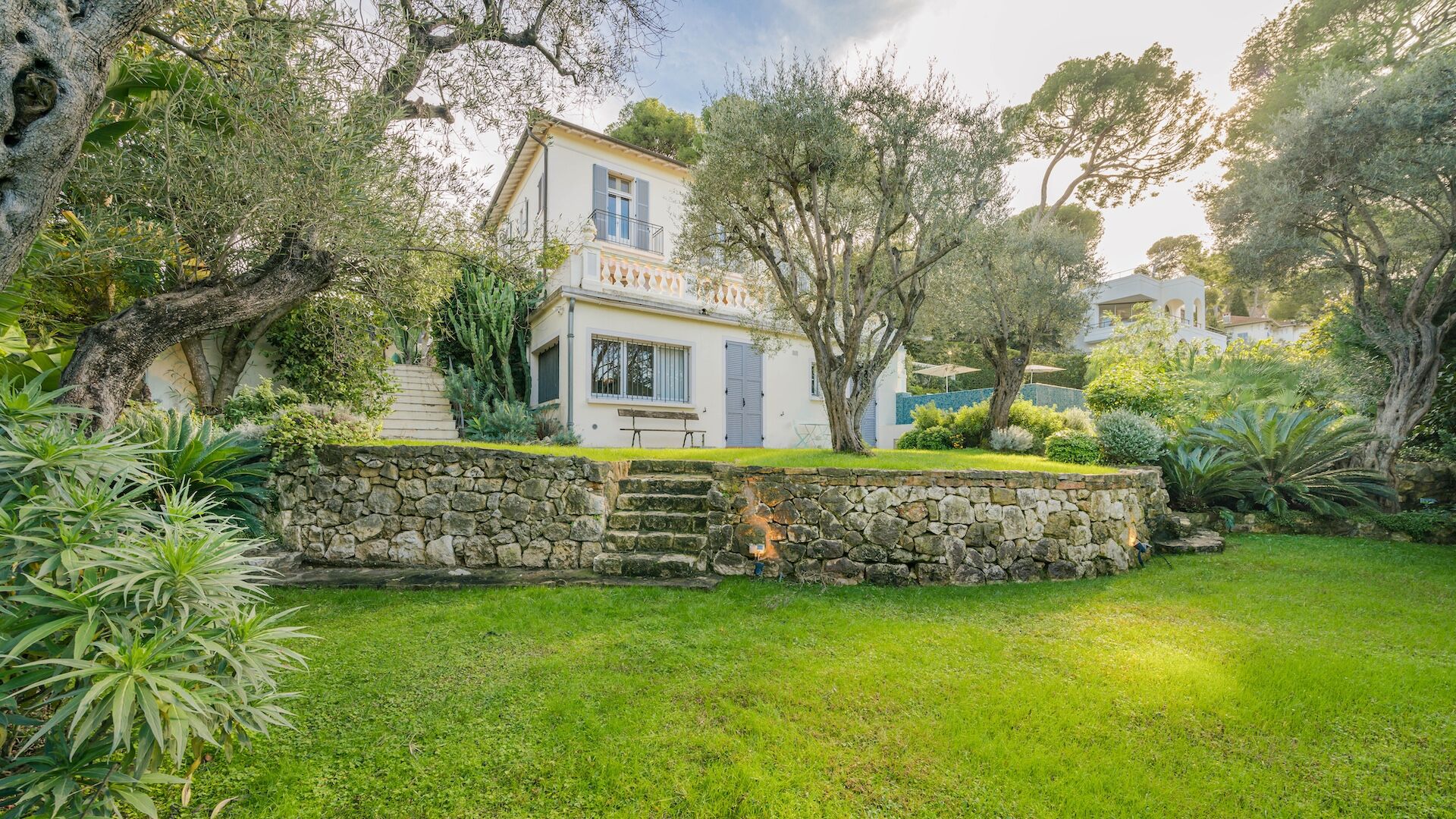 Villa Arista Gallary Image 2