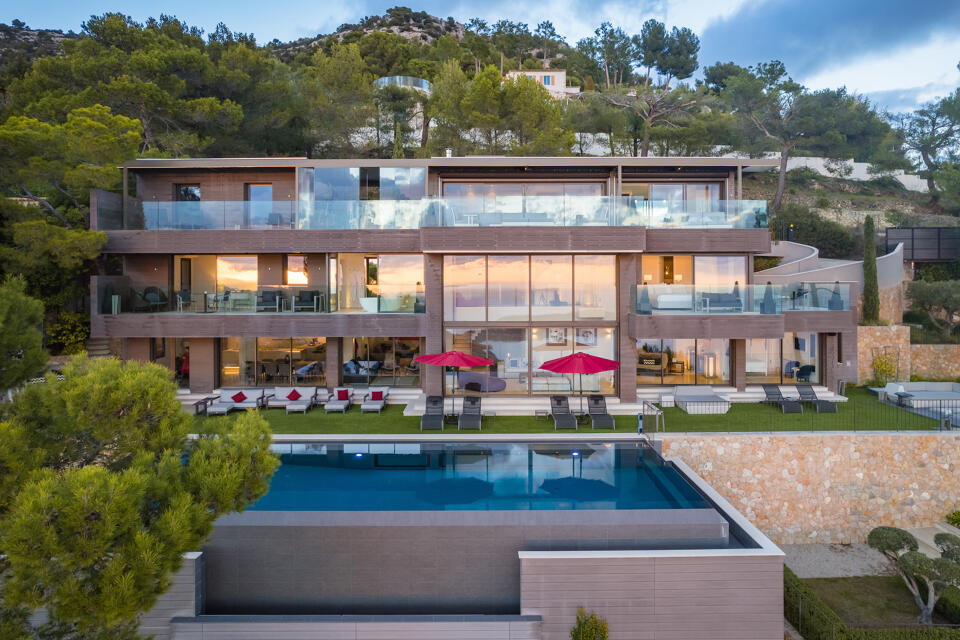 Villa Azura Gallery Image 6