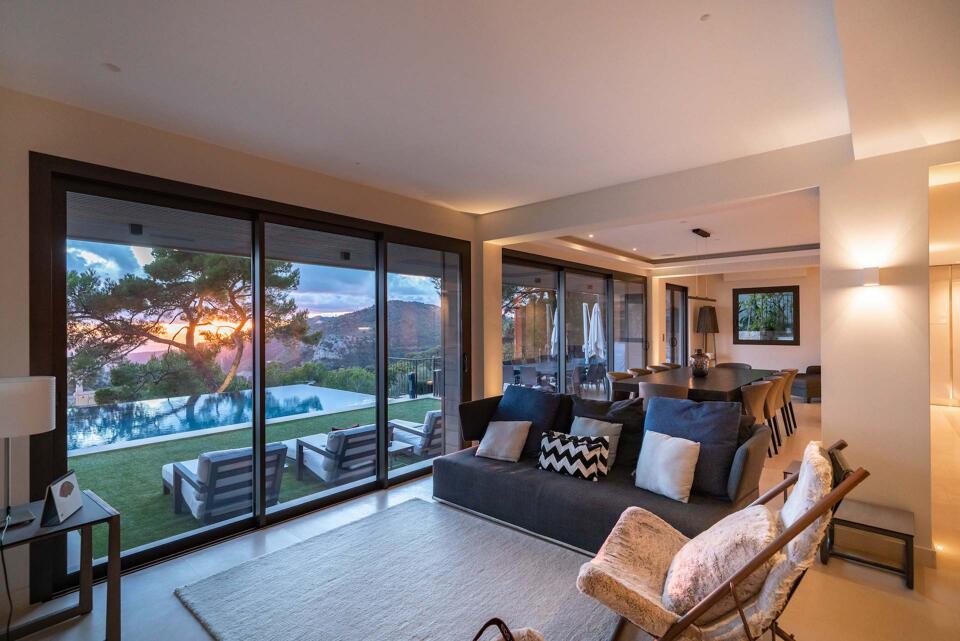 Villa Azura Gallery Image 4