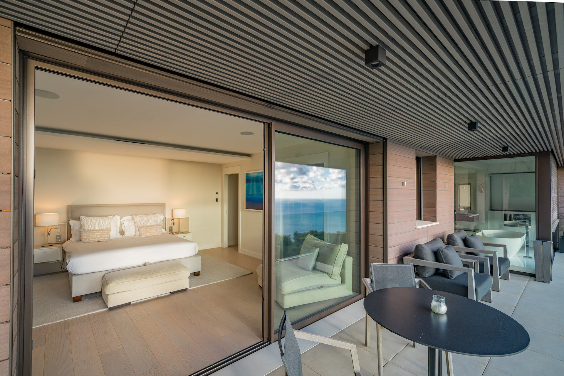Villa Azura Gallary Image 3