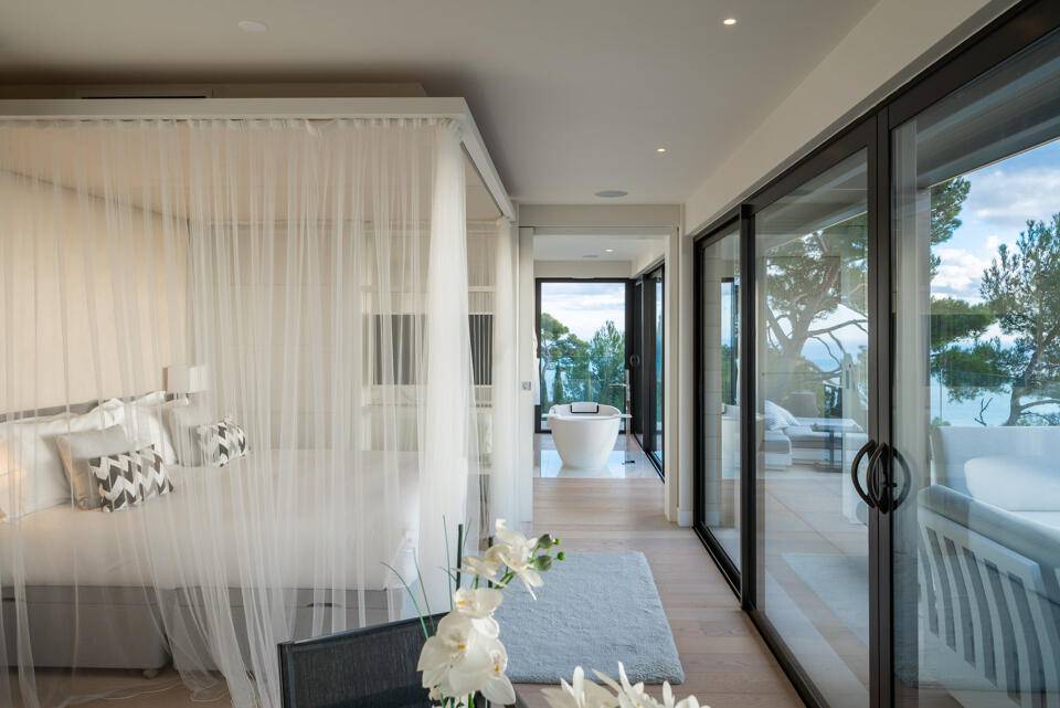 Villa Azura Gallery Image 3