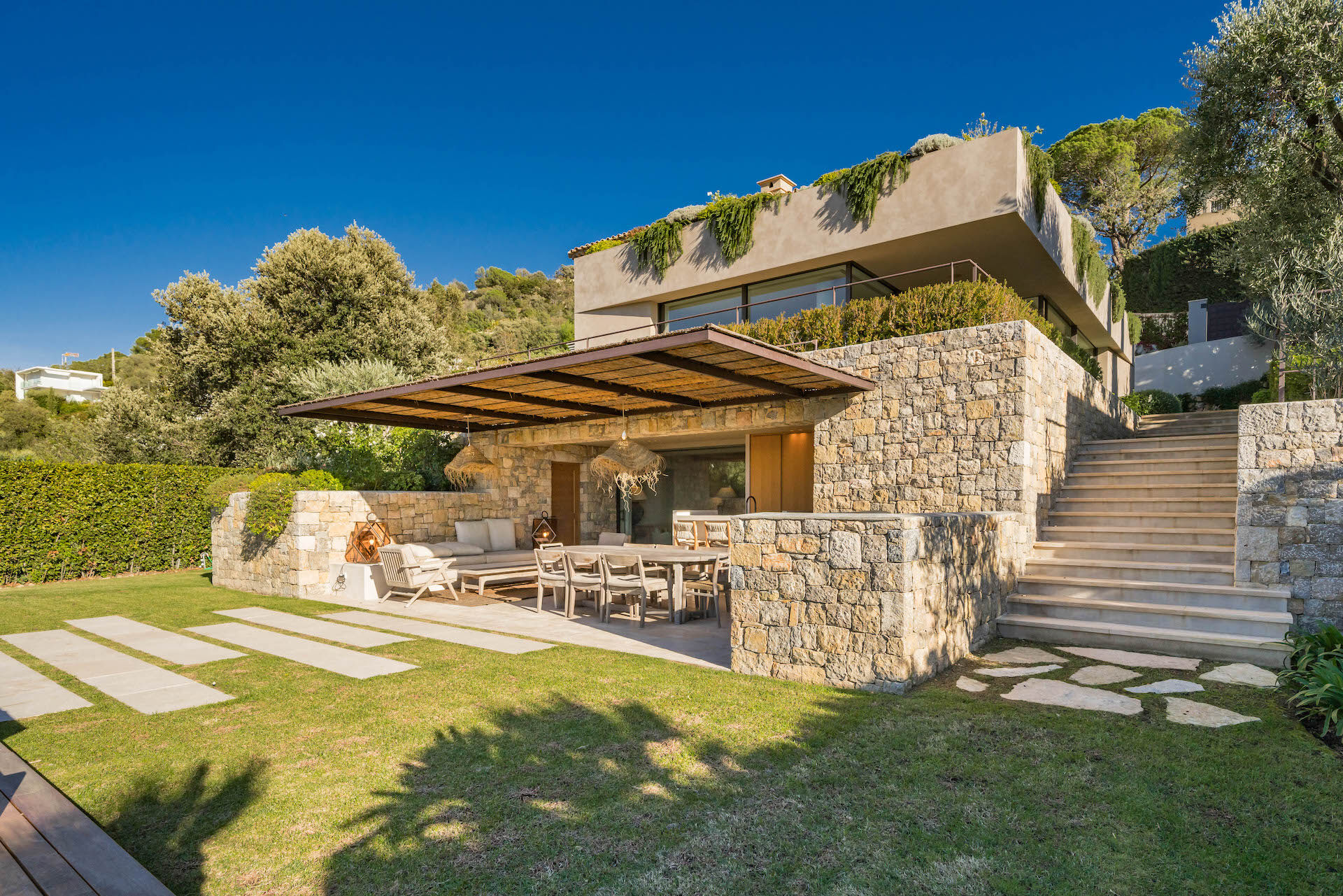 Villa Emerald Gallary Image 1