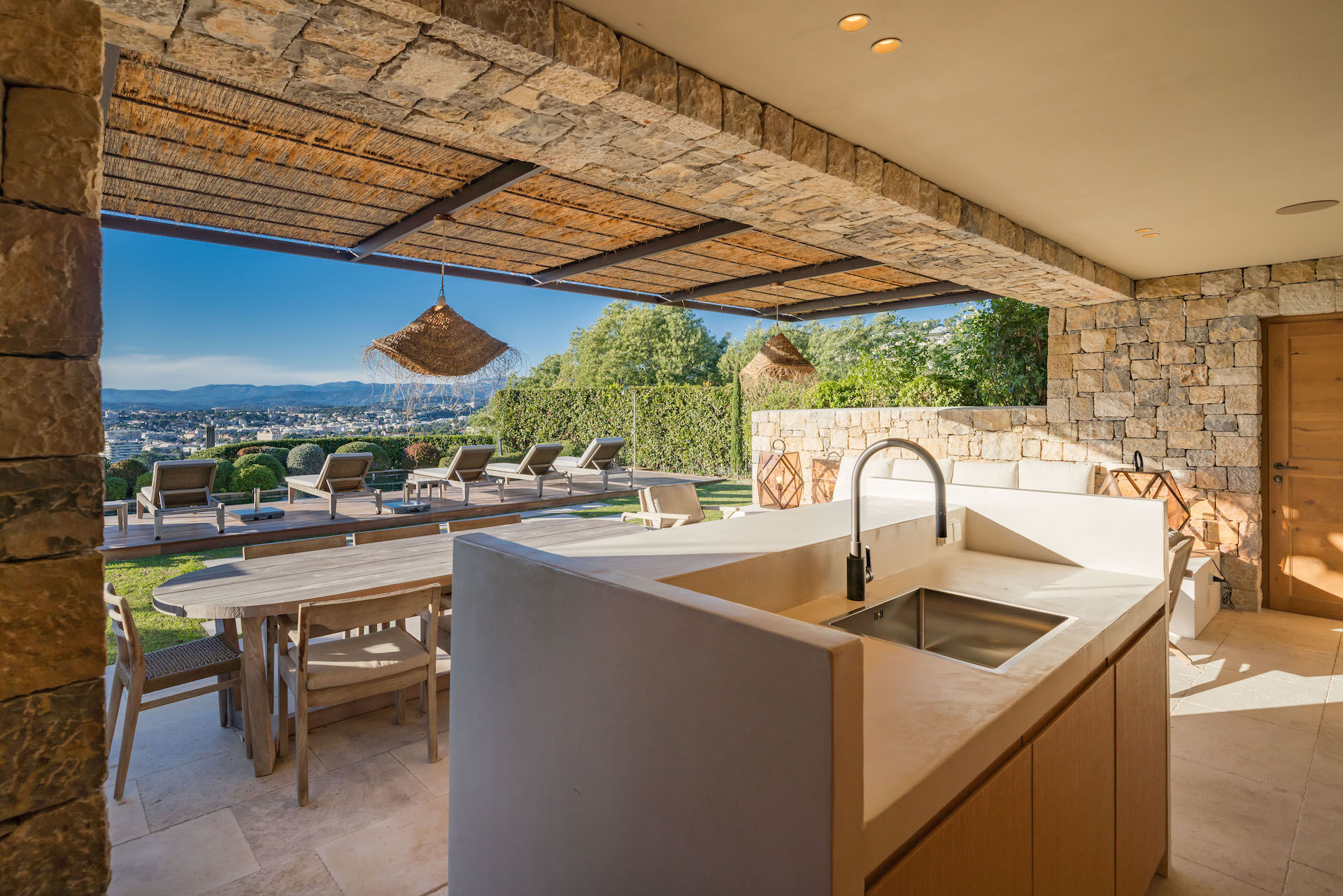 Villa Emerald Gallary Image 2