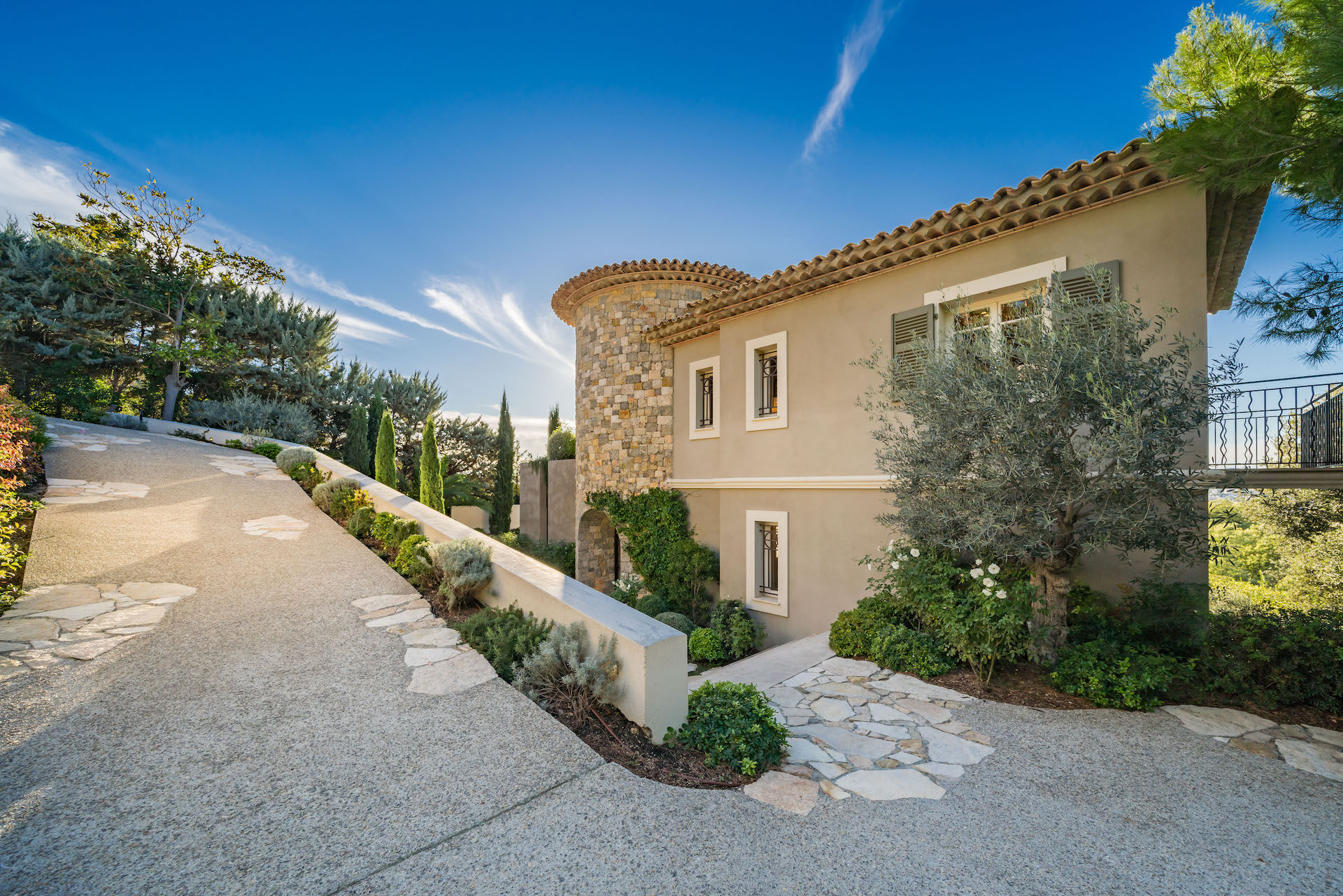 Villa Emerald Gallary Image 6