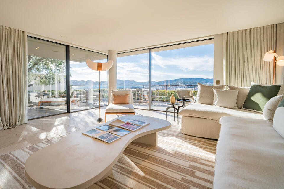 Villa Emerald Gallery Image 3
