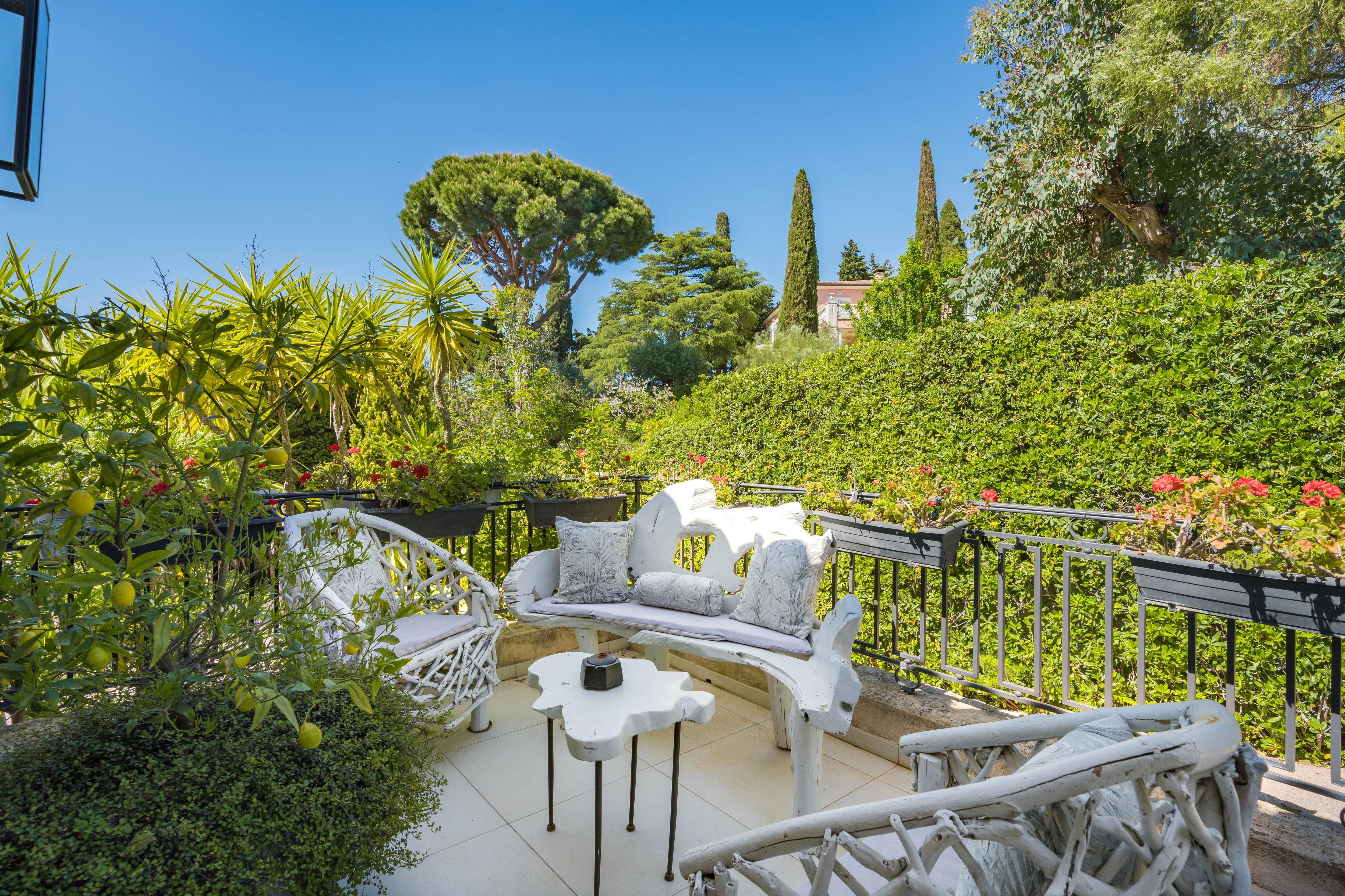 Villa Emma Gallary Image 6