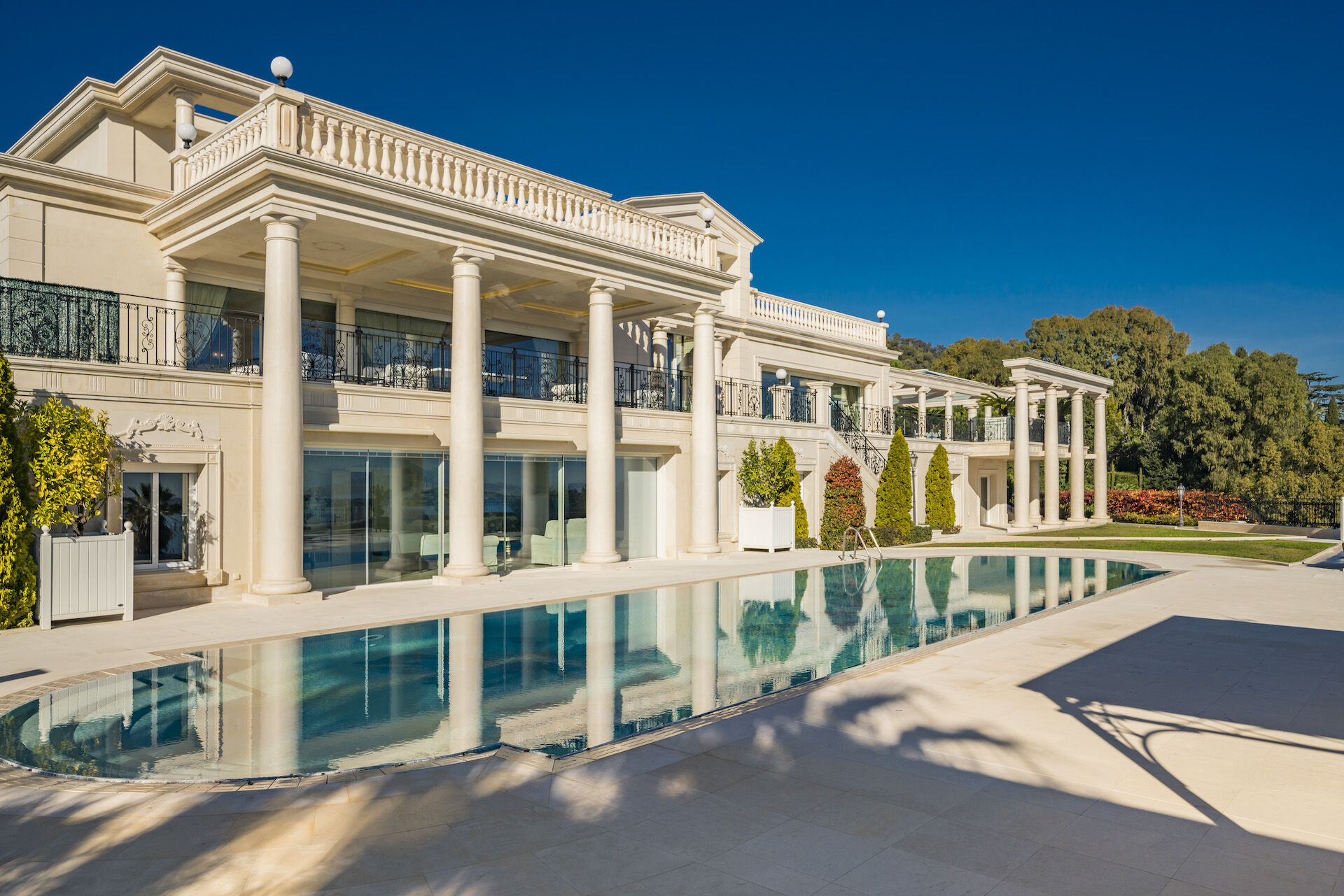 Villa Florentine Gallary Image 4
