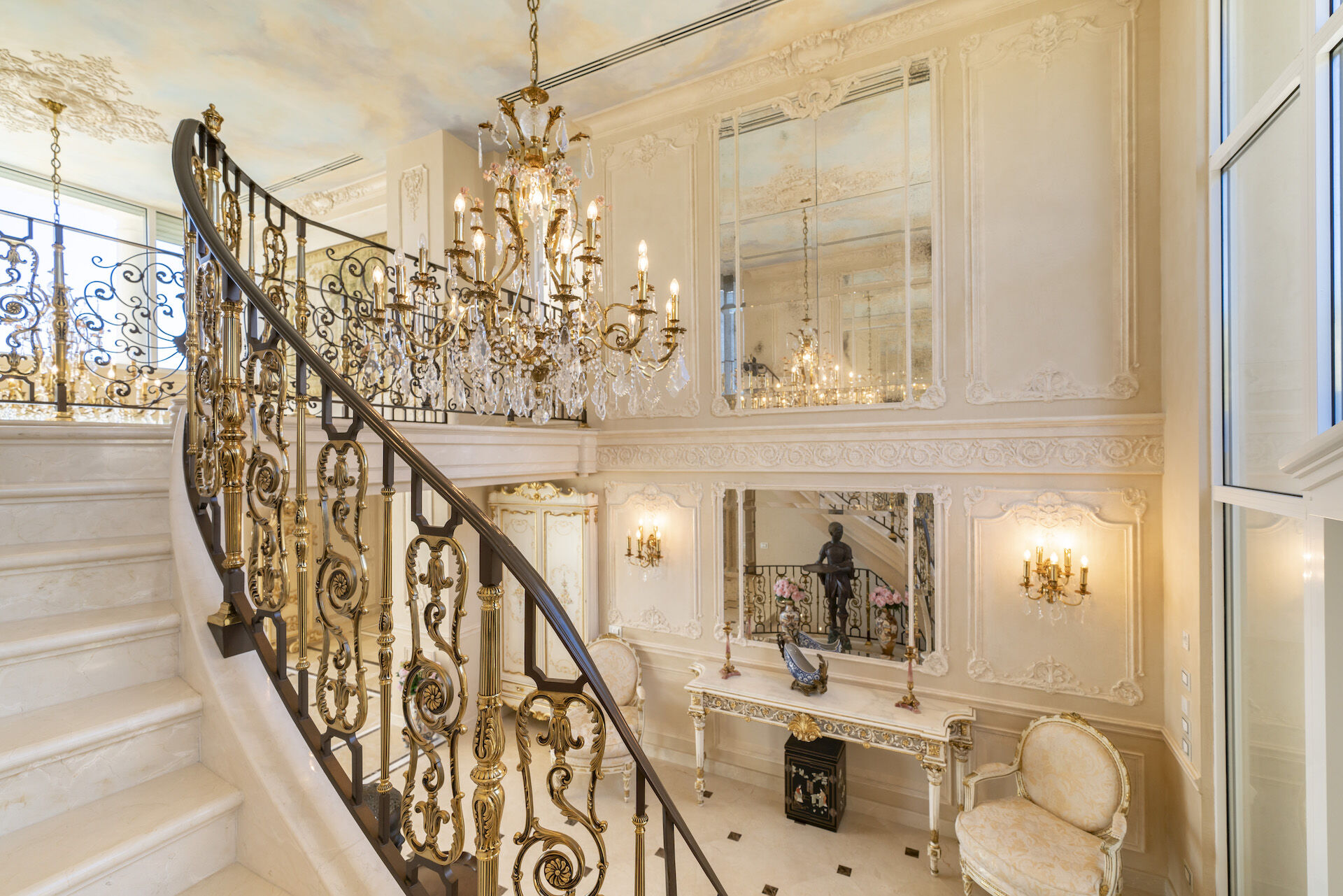 Villa Florentine Gallary Image 4