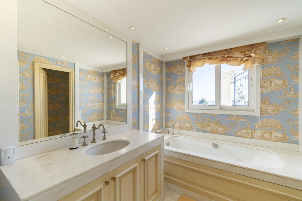 Villa Florentine Gallery Image 3