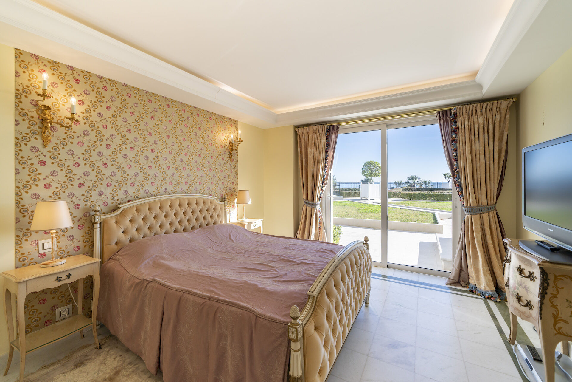 Villa Florentine Gallary Image 4