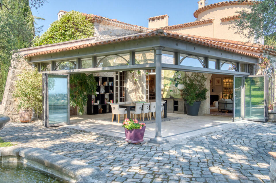 Villa Forget Me Not Gallery Image 4