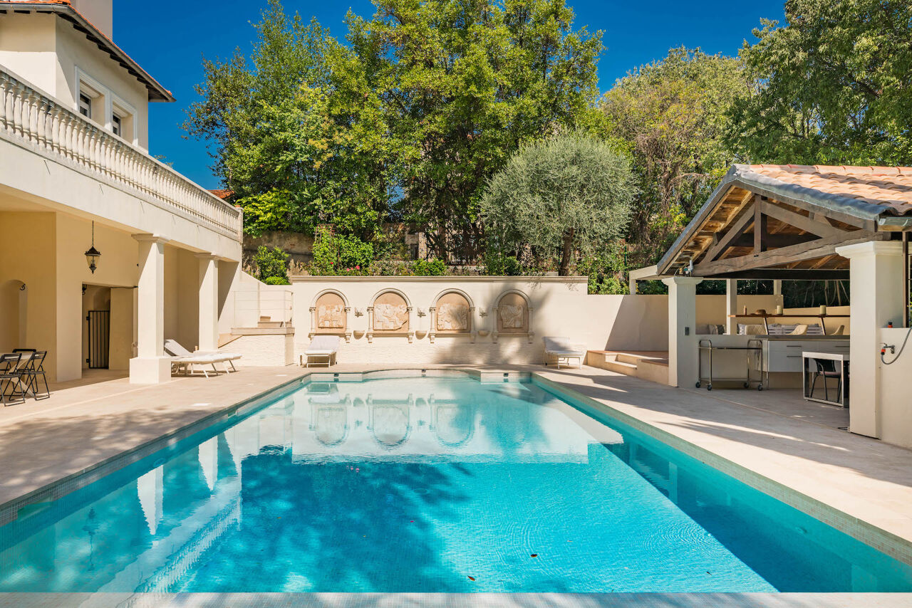 villa-iris-image-2