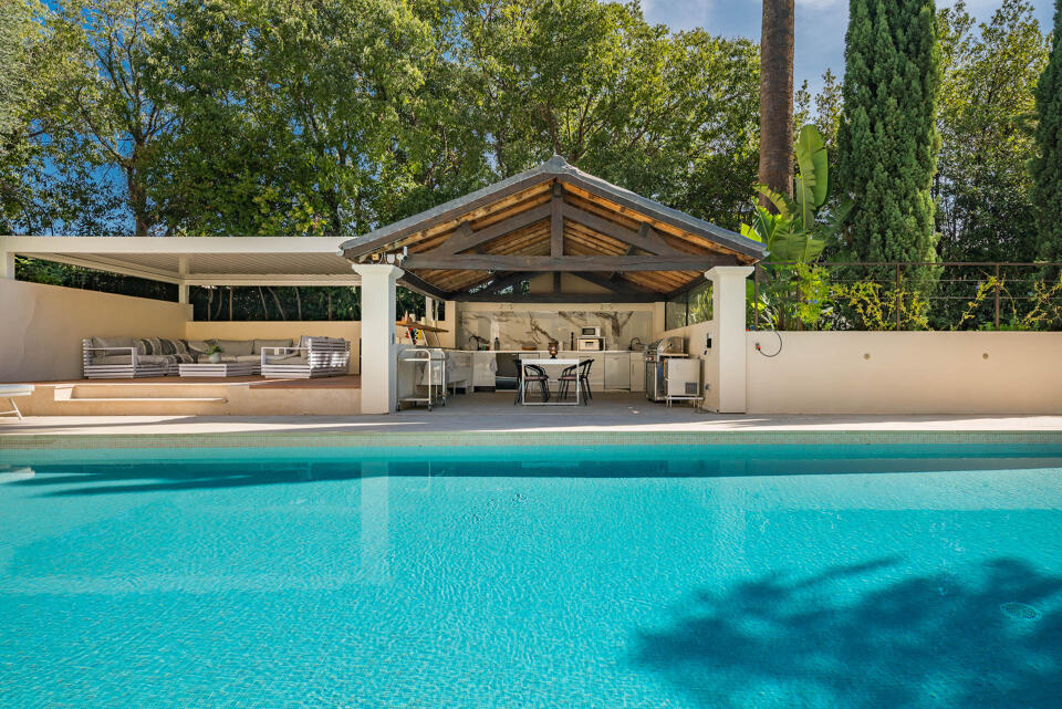 Villa Iris Gallery Image 1